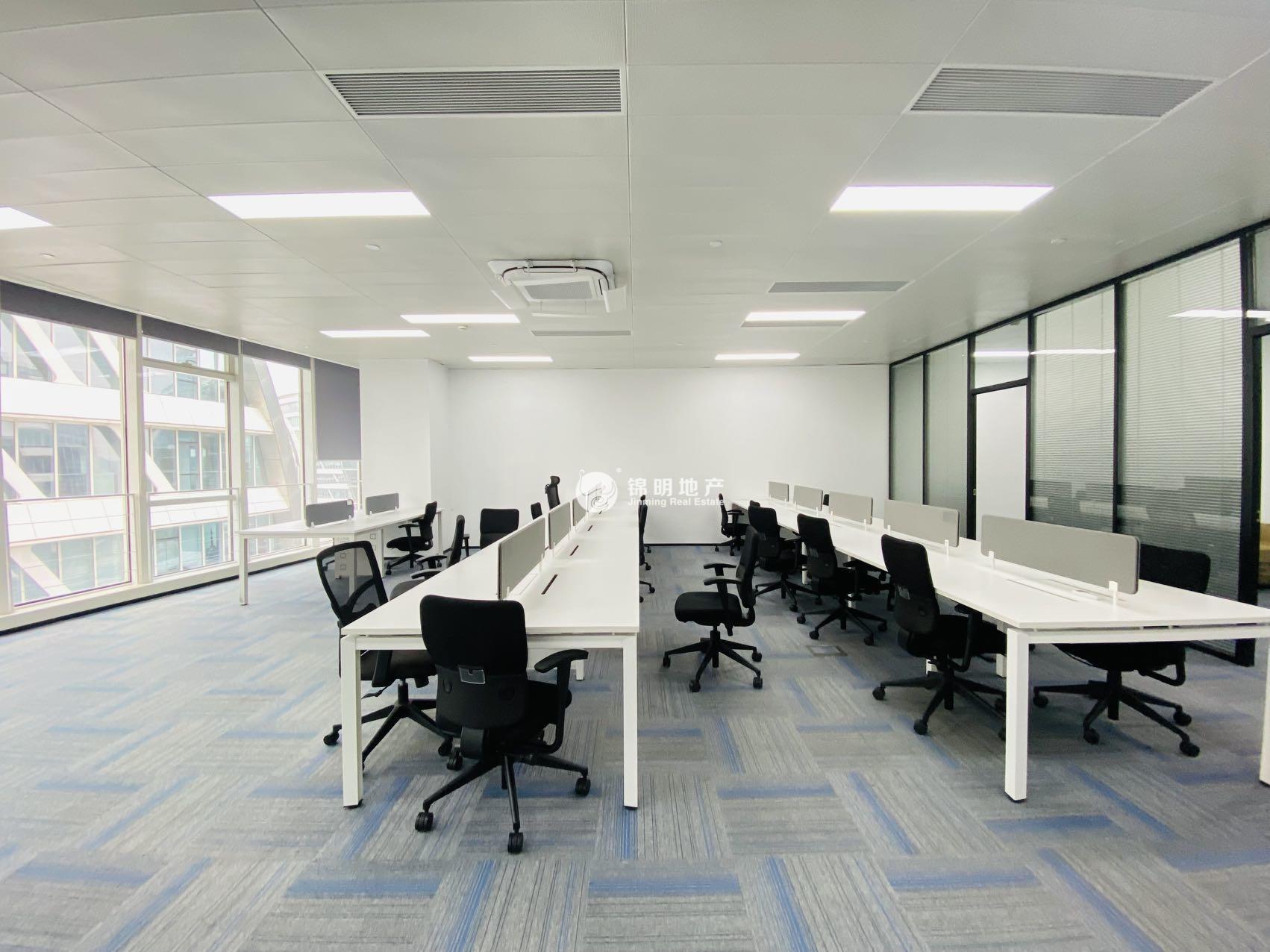 徐泾虹桥世界中心235平米写字楼出租