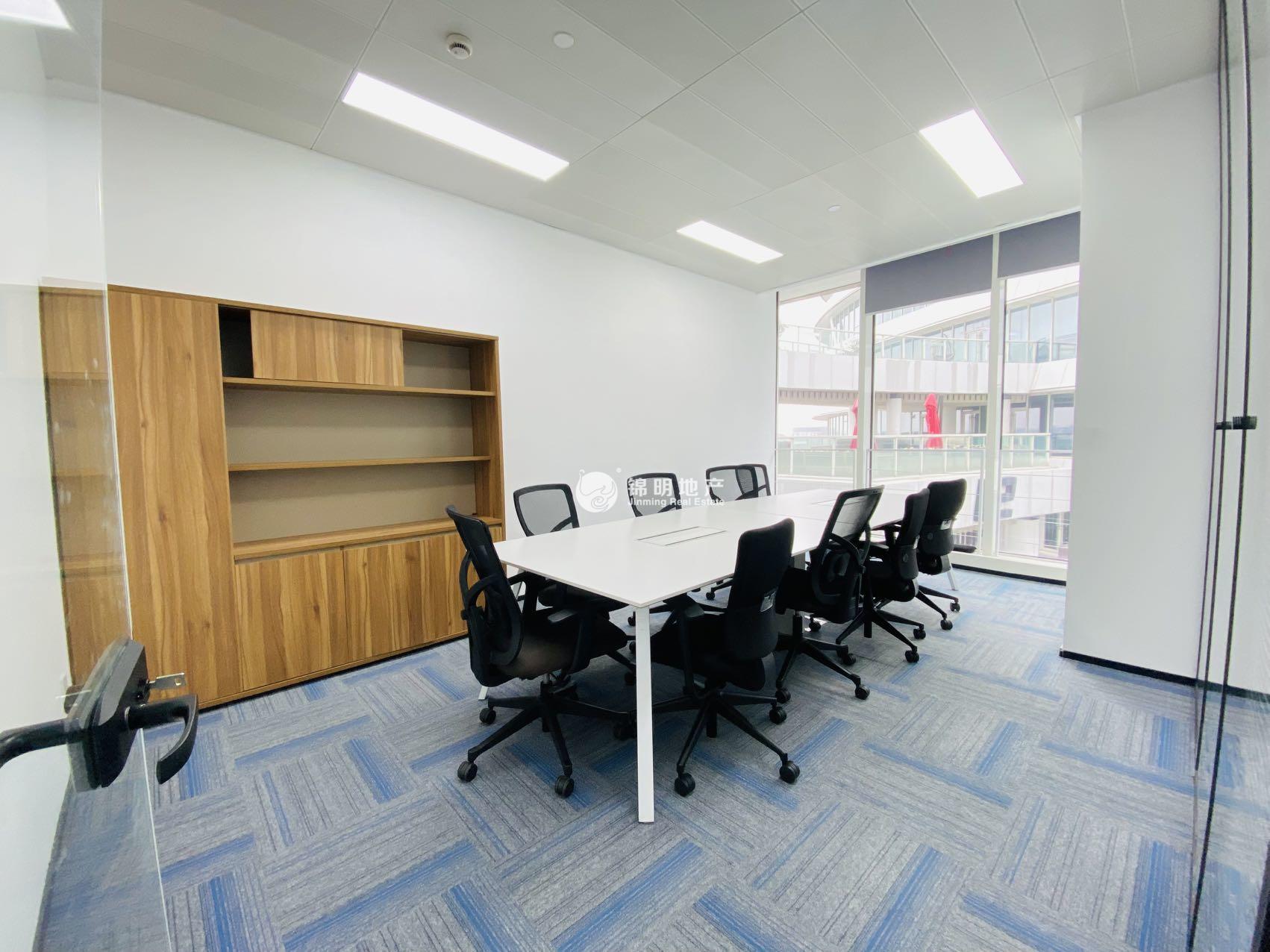 徐泾虹桥世界中心235平米写字楼出租