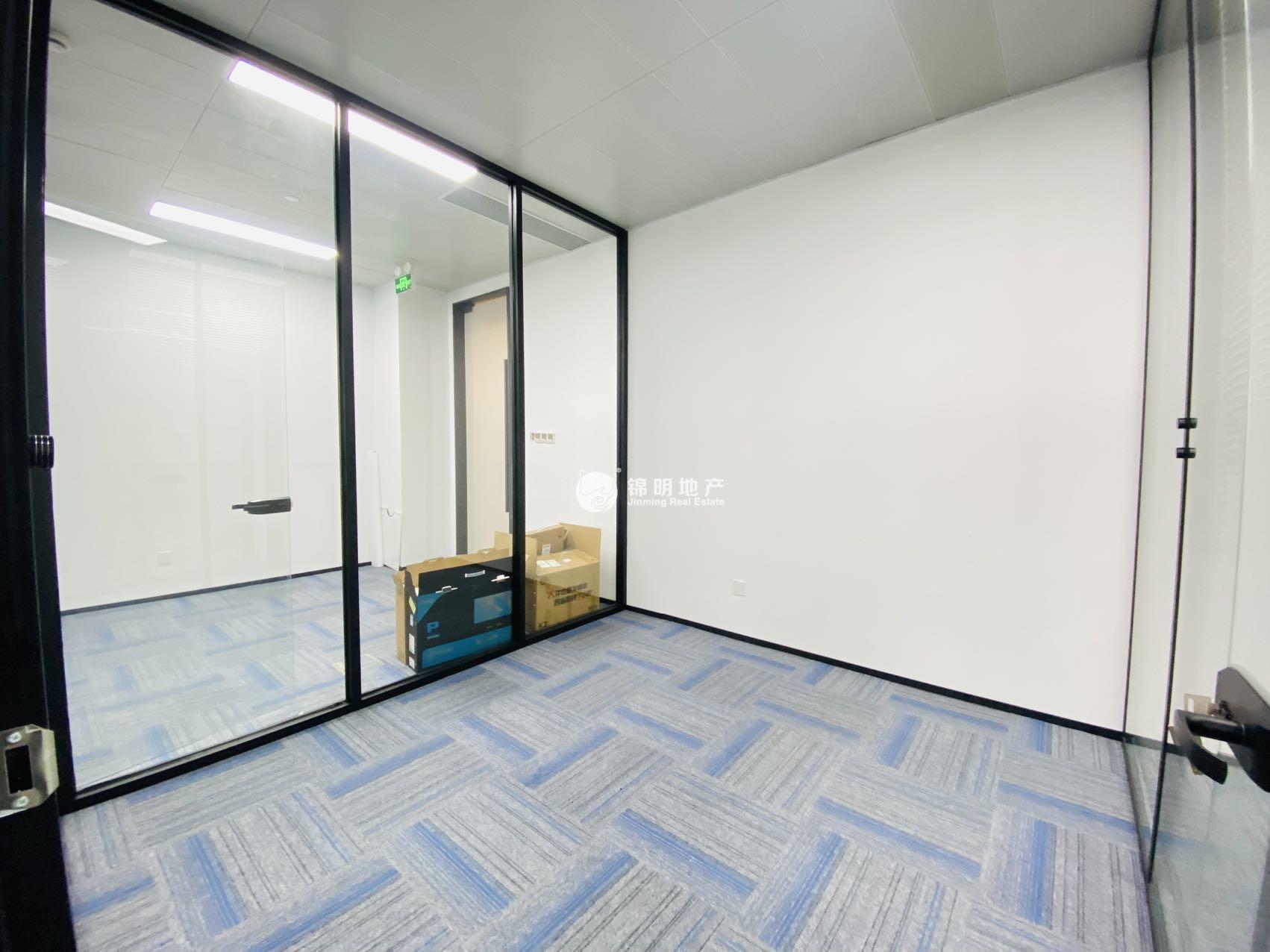 徐泾虹桥世界中心235平米写字楼出租