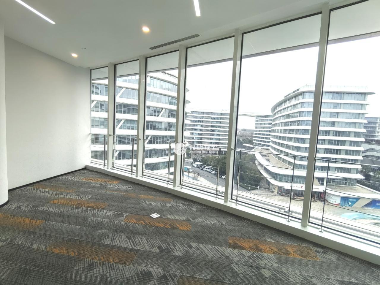 徐泾虹桥世界中心152平米写字楼出租