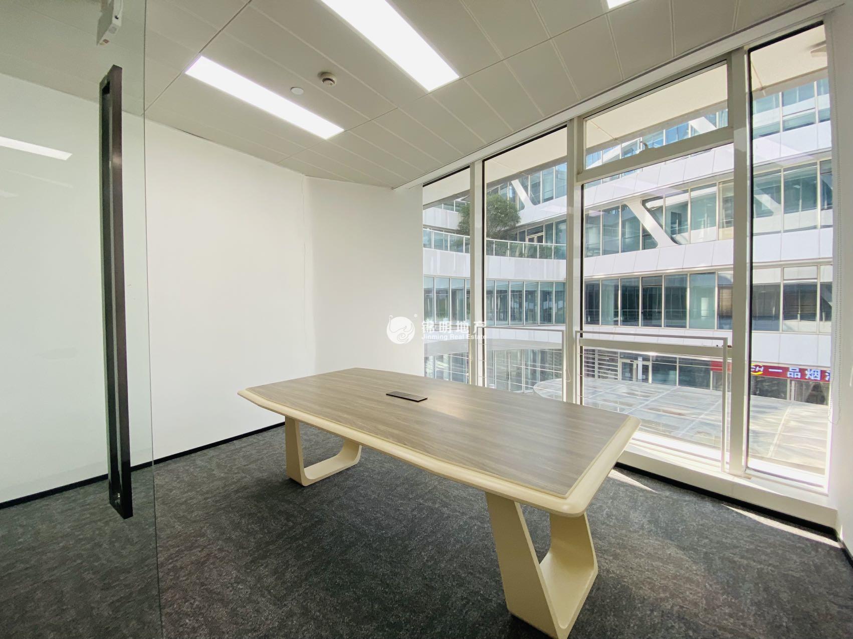 徐泾虹桥世界中心195平米写字楼出租