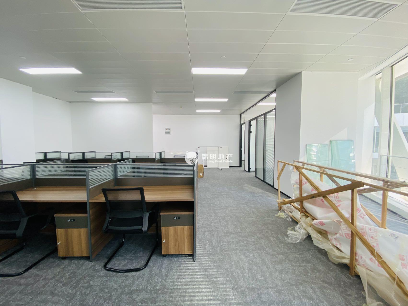 徐泾虹桥世界中心195平米写字楼出租