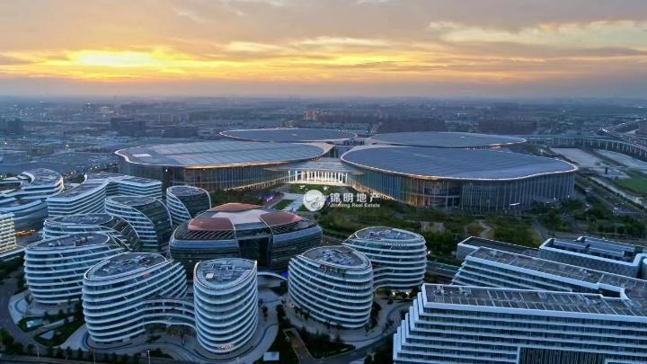 徐泾虹桥世界中心195平米写字楼出租