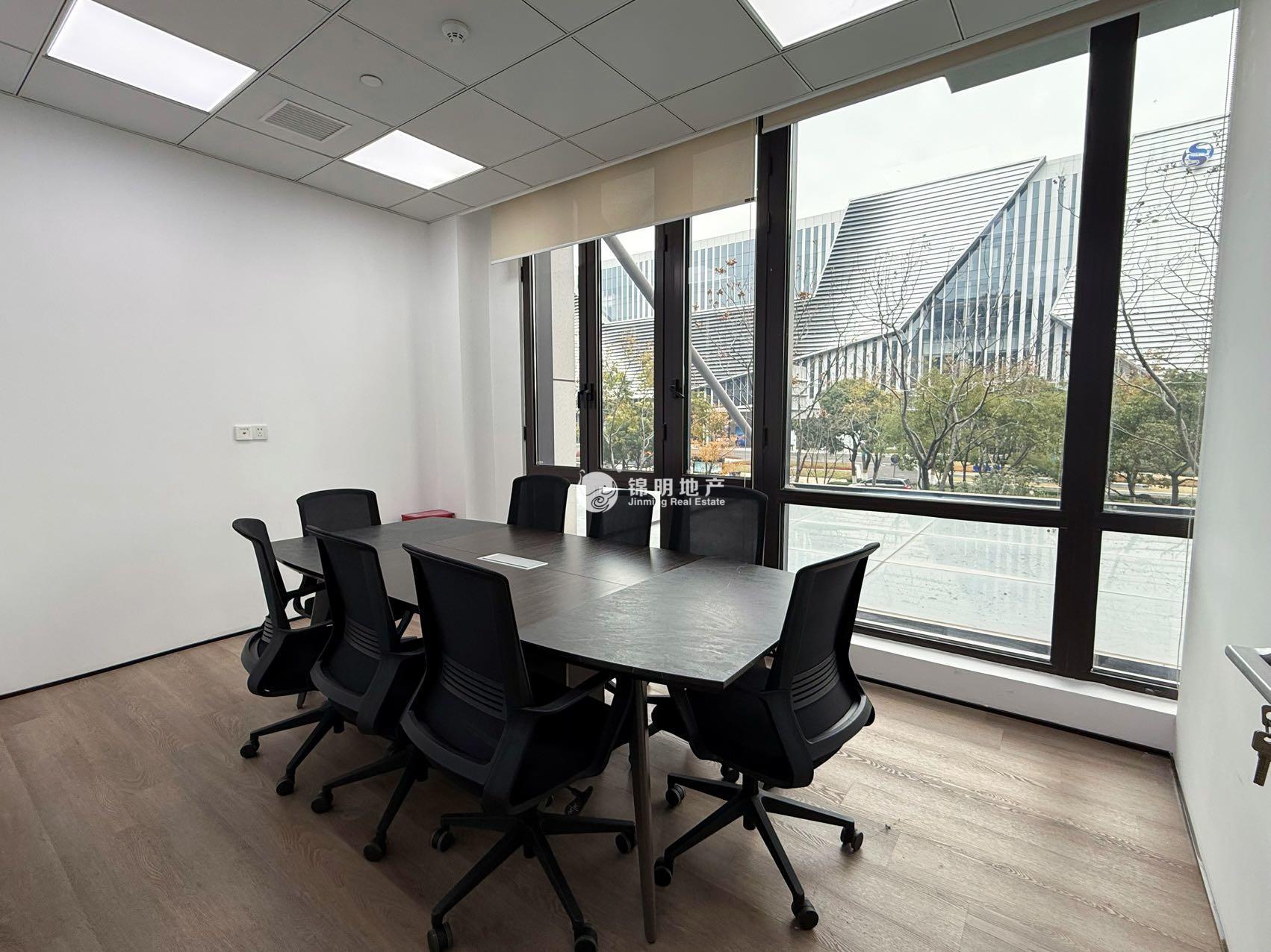 金虹桥长三角电商中心105平米写字楼出租