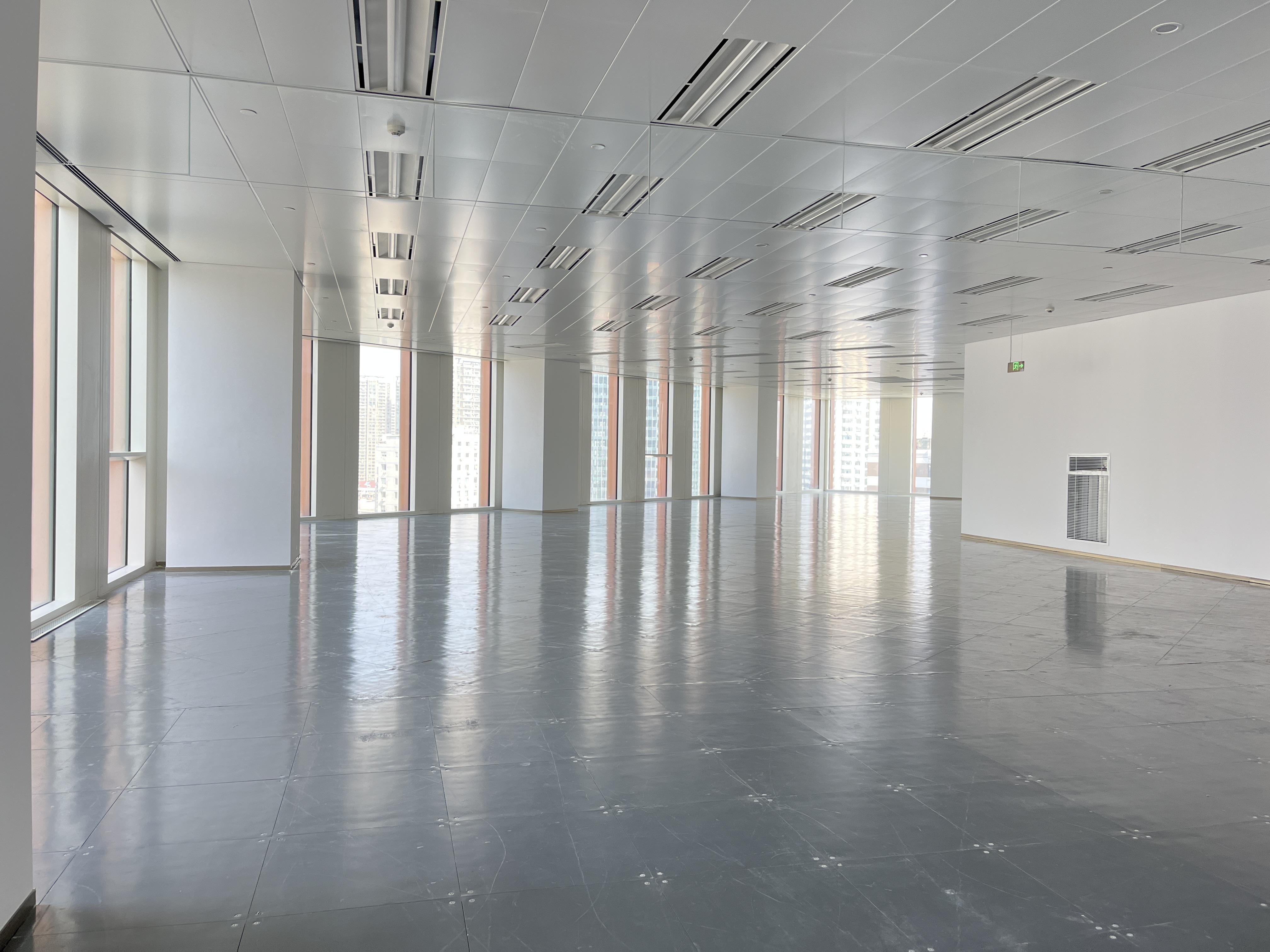 四川北路中美信托金融大厦401平米写字楼出租