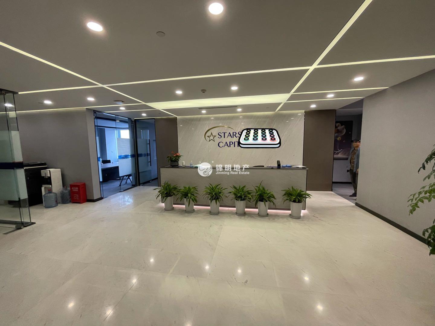 四川北路中美信托金融大厦694平米写字楼出租