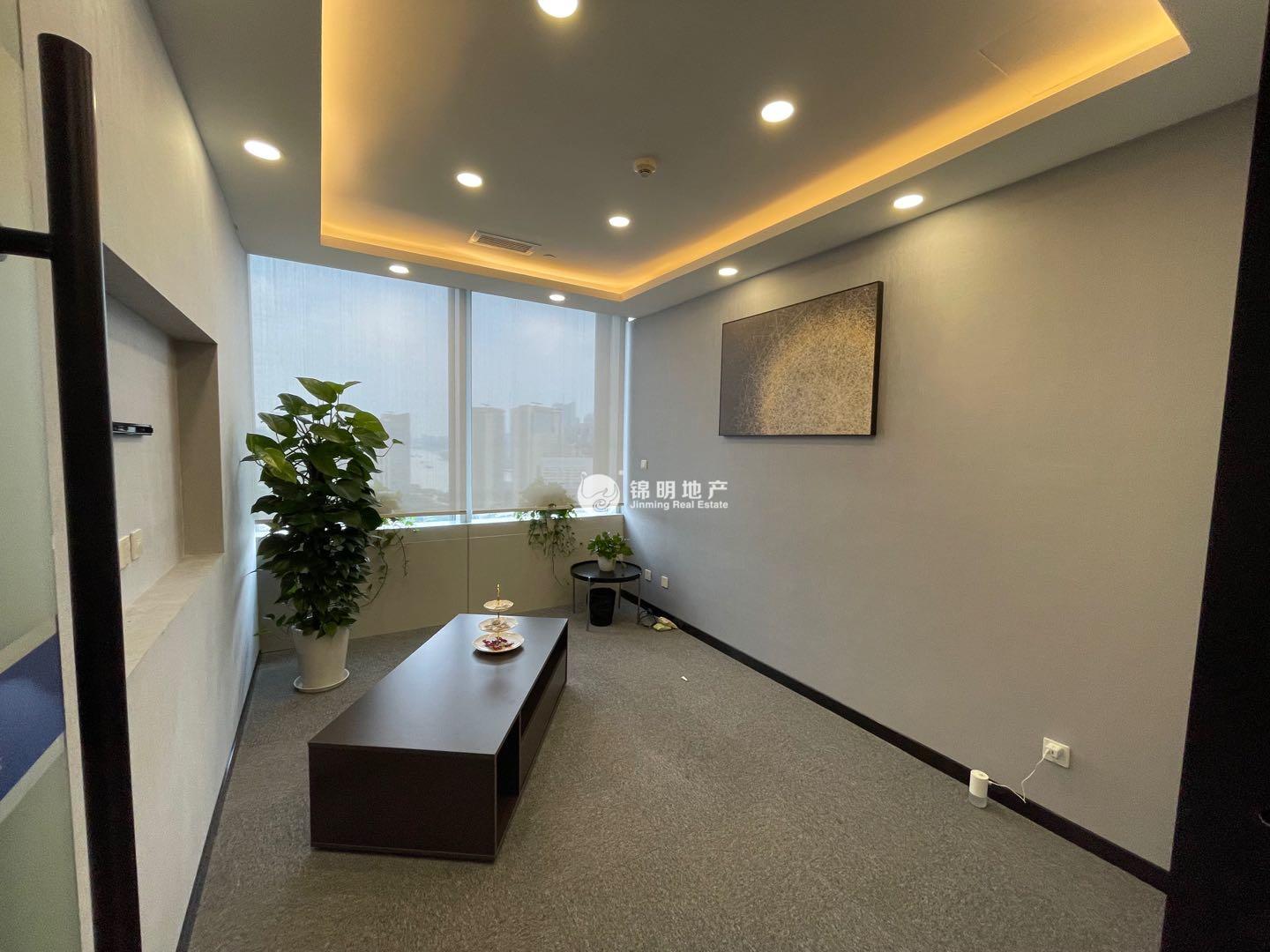 四川北路中美信托金融大厦407平米写字楼出租