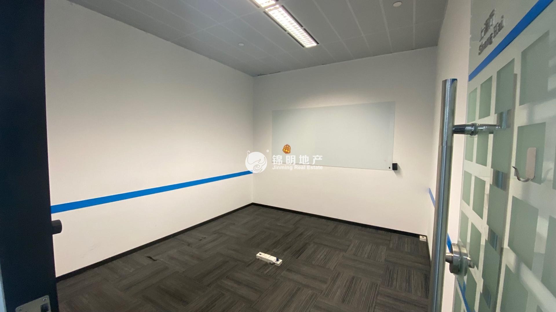 四川北路中美信托金融大厦694平米写字楼出租