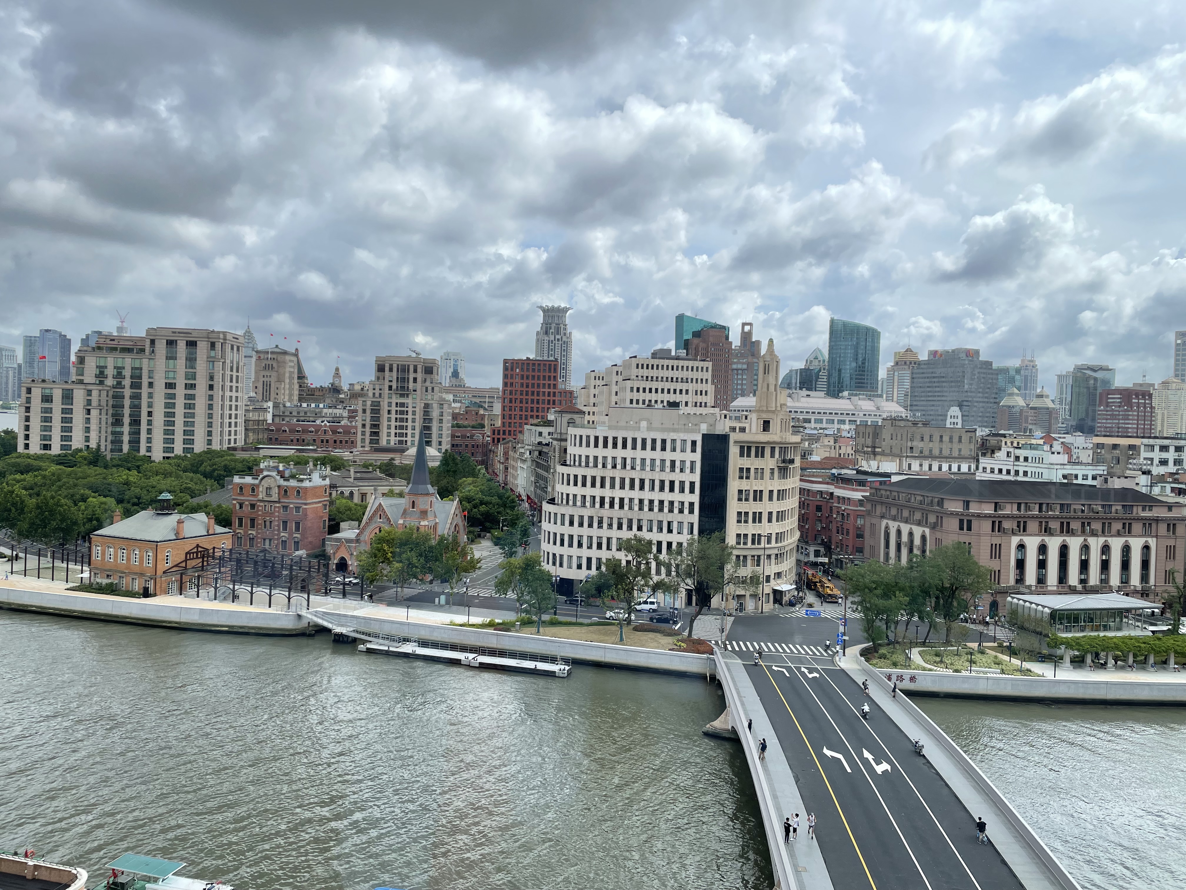 四川北路中美信托金融大厦564平米写字楼出租