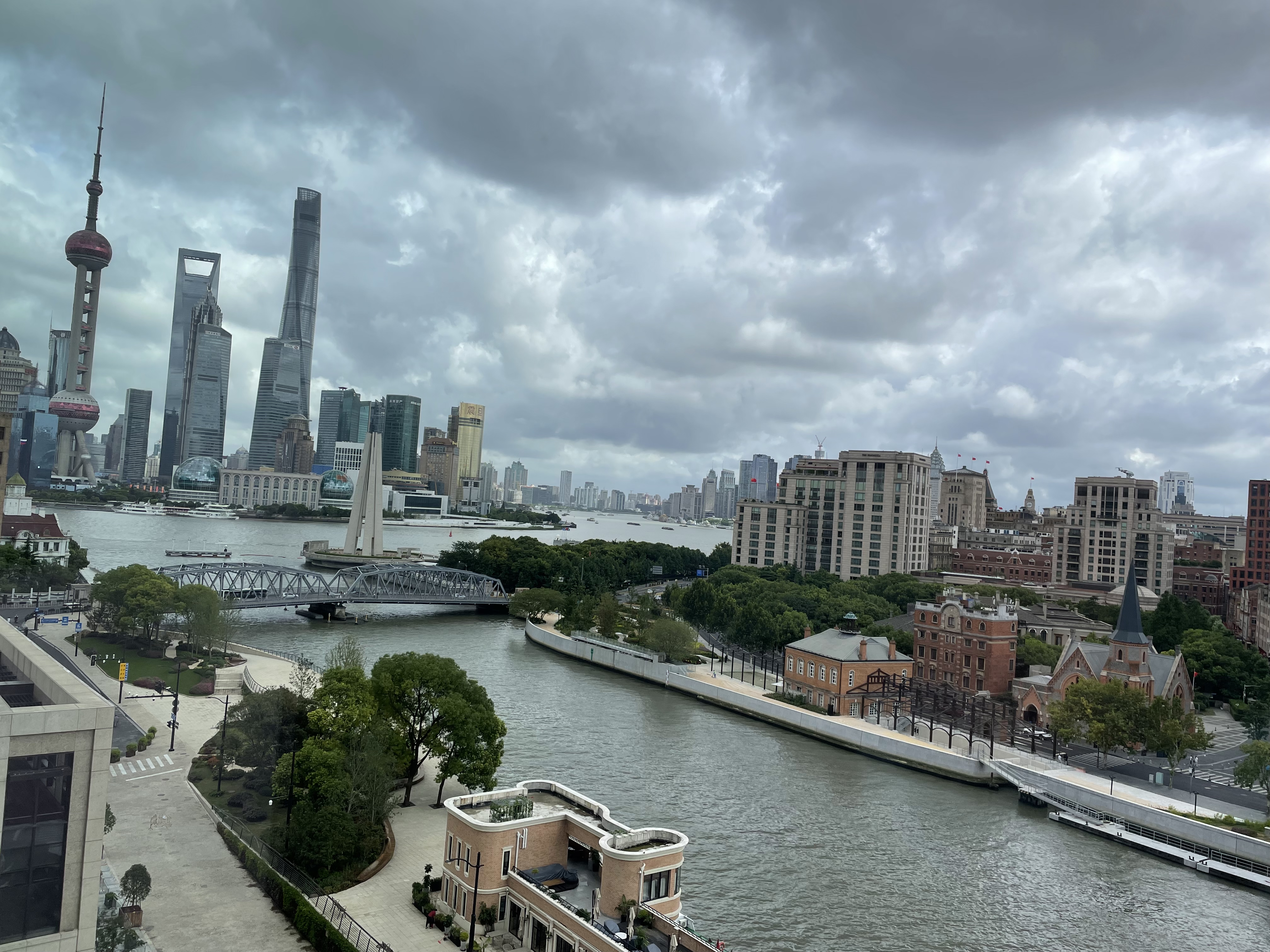 四川北路中美信托金融大厦564平米写字楼出租