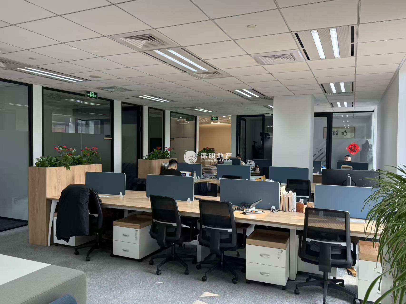 虹桥虹桥天地268平米写字楼出租