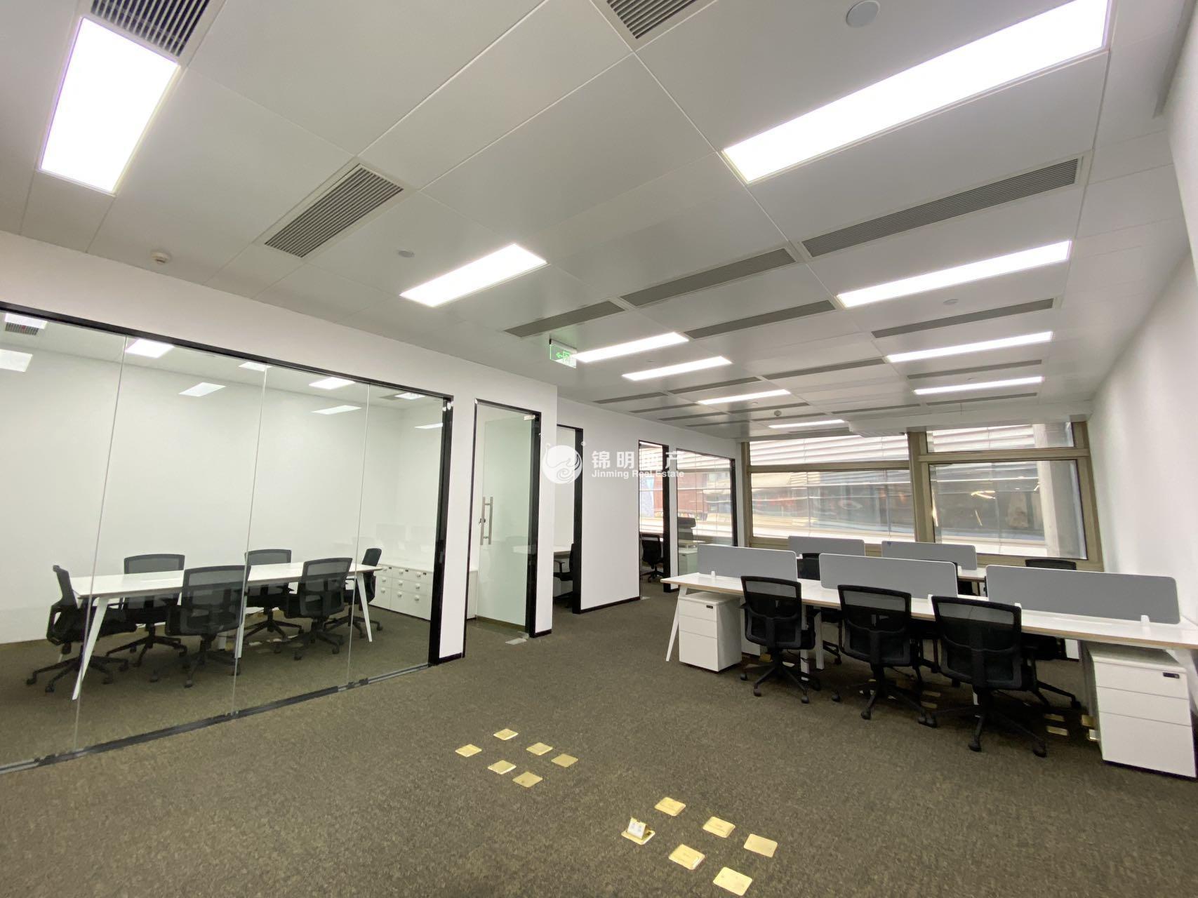 虹桥虹桥万通中心184平米写字楼出租