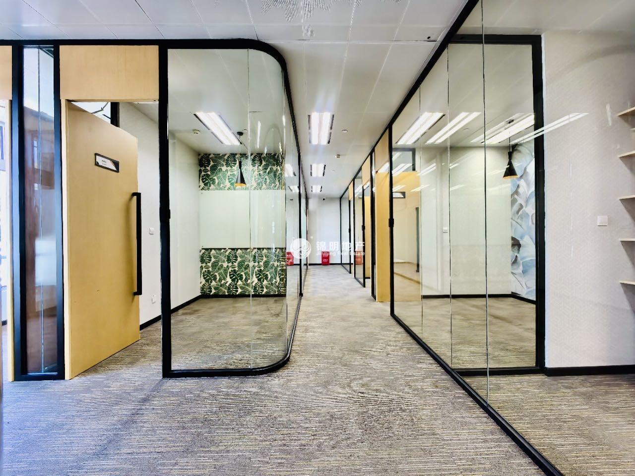 虹桥虹桥丽宝广场332平米写字楼出租