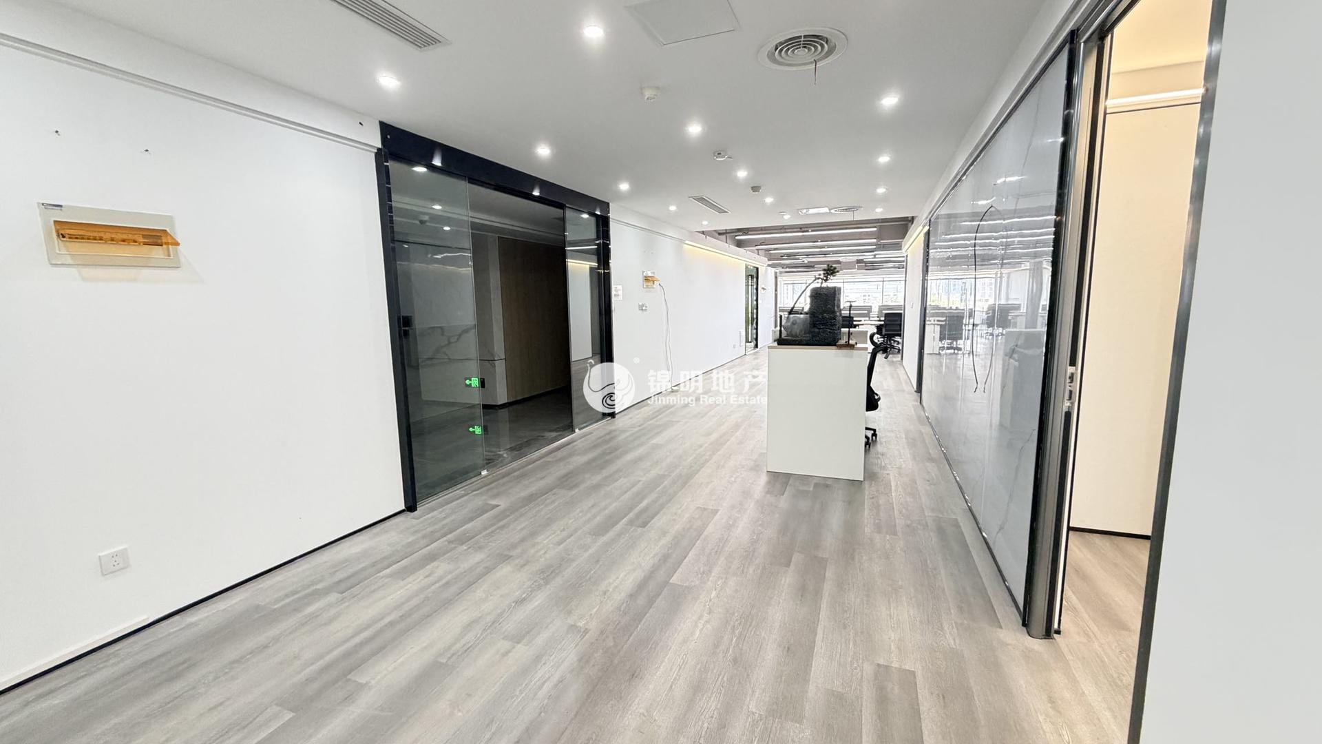 虹桥虹桥国际展汇PortMix532平米写字楼出租