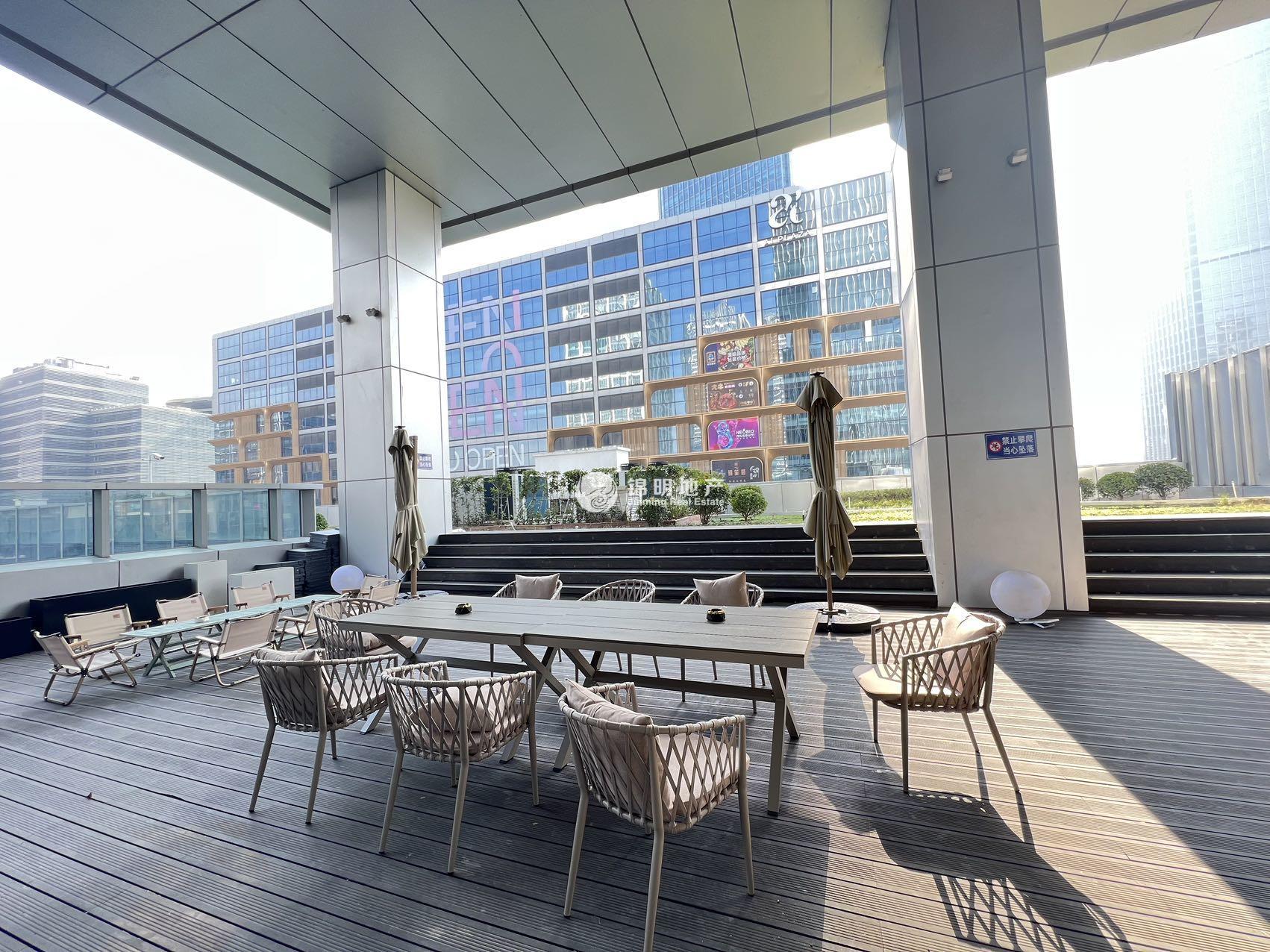 徐汇滨江灿星大厦393平米写字楼出租