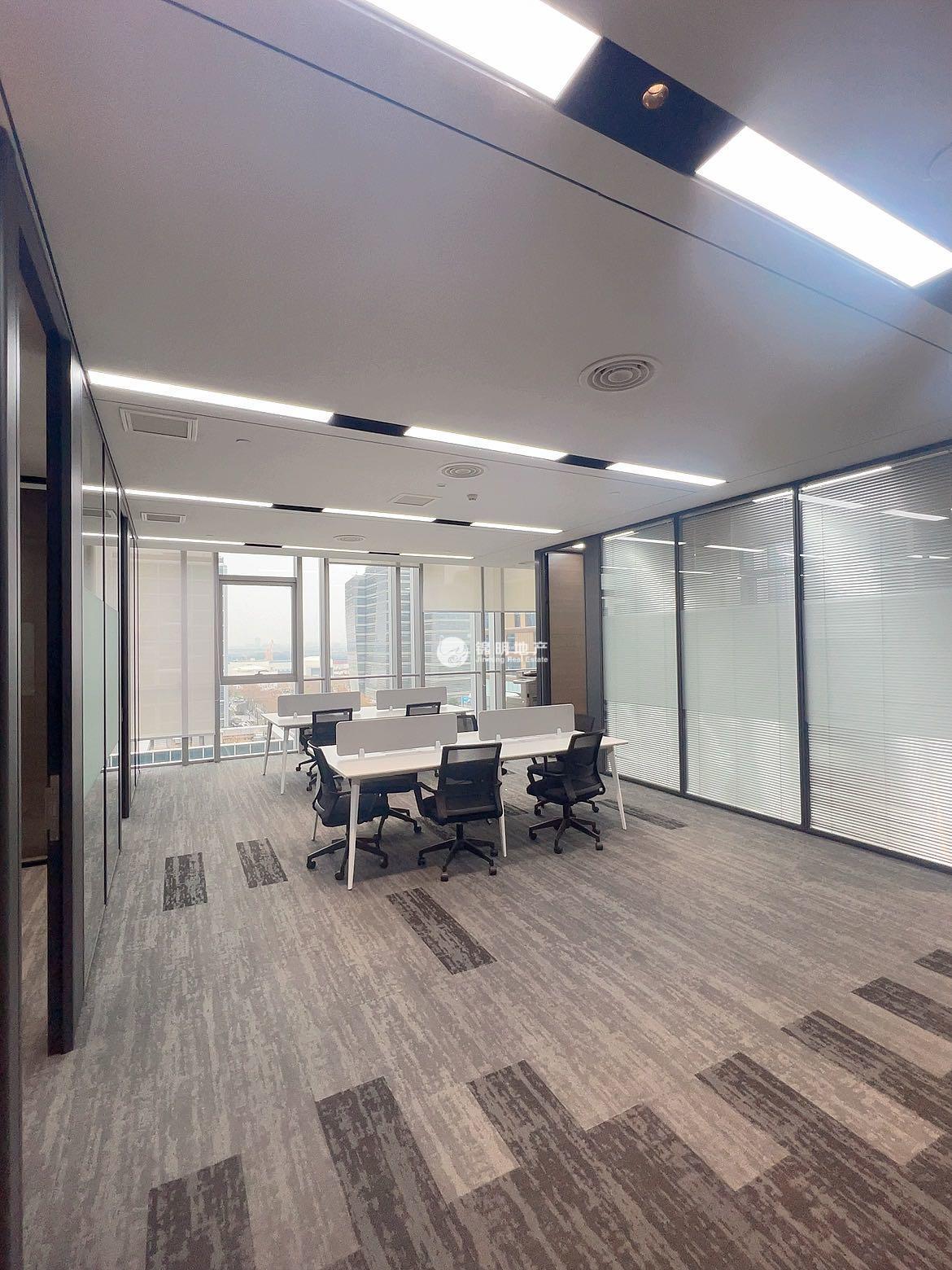 徐汇滨江灿星大厦249平米写字楼出租