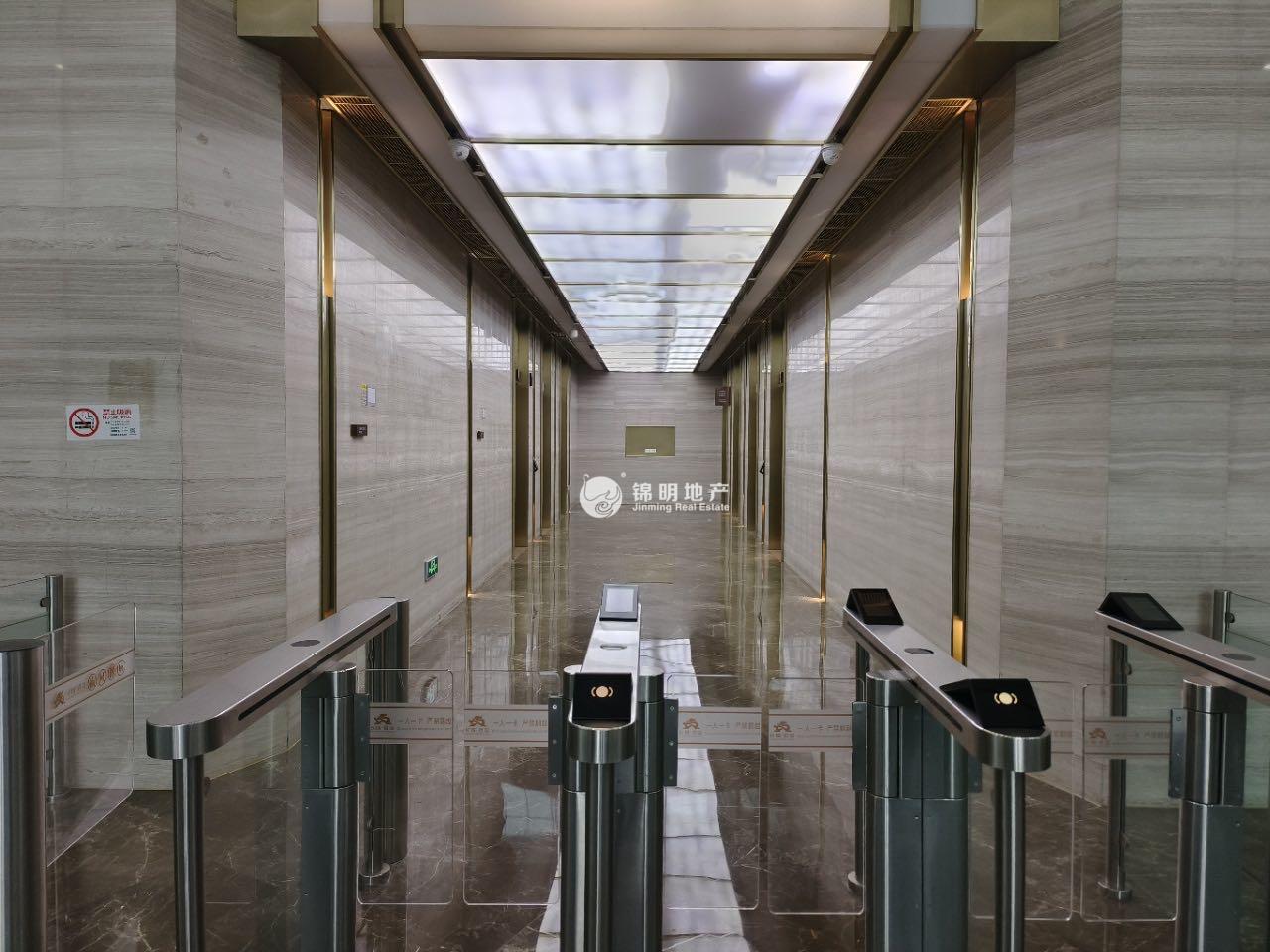 徐泾虹桥世界中心2521平米写字楼出租