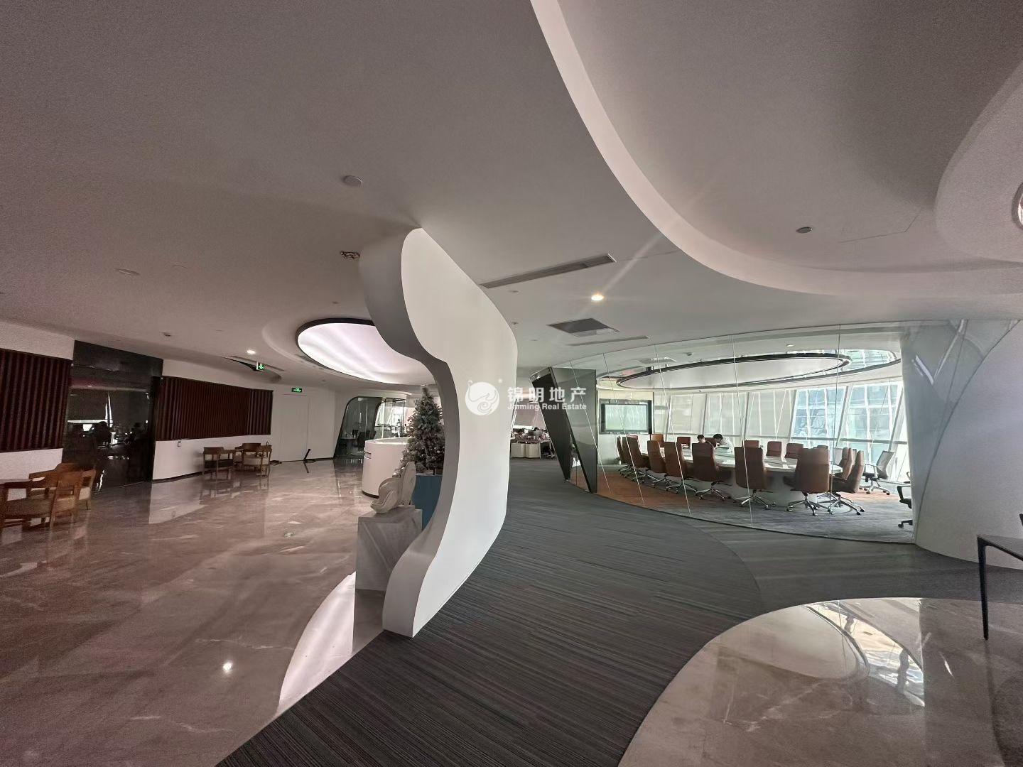 徐泾虹桥世界中心2521平米写字楼出租