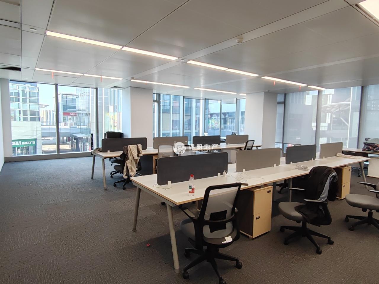 徐泾首位SHOWAY336平米写字楼出租