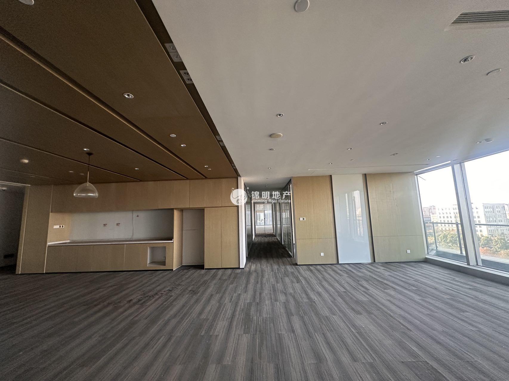 华漕中骏广场2007平米写字楼出租