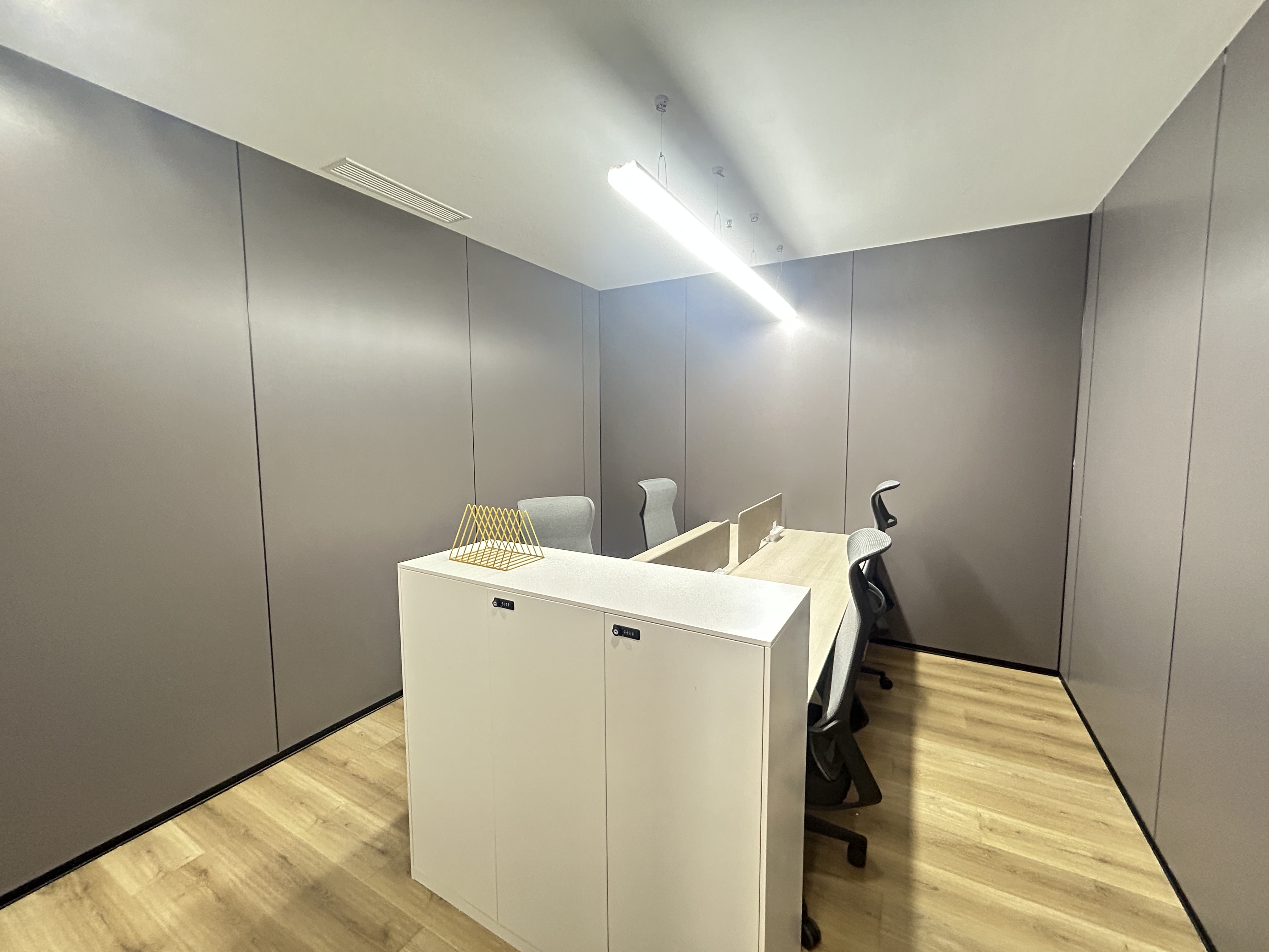 金虹桥龙湖虹桥天街240平米写字楼出租