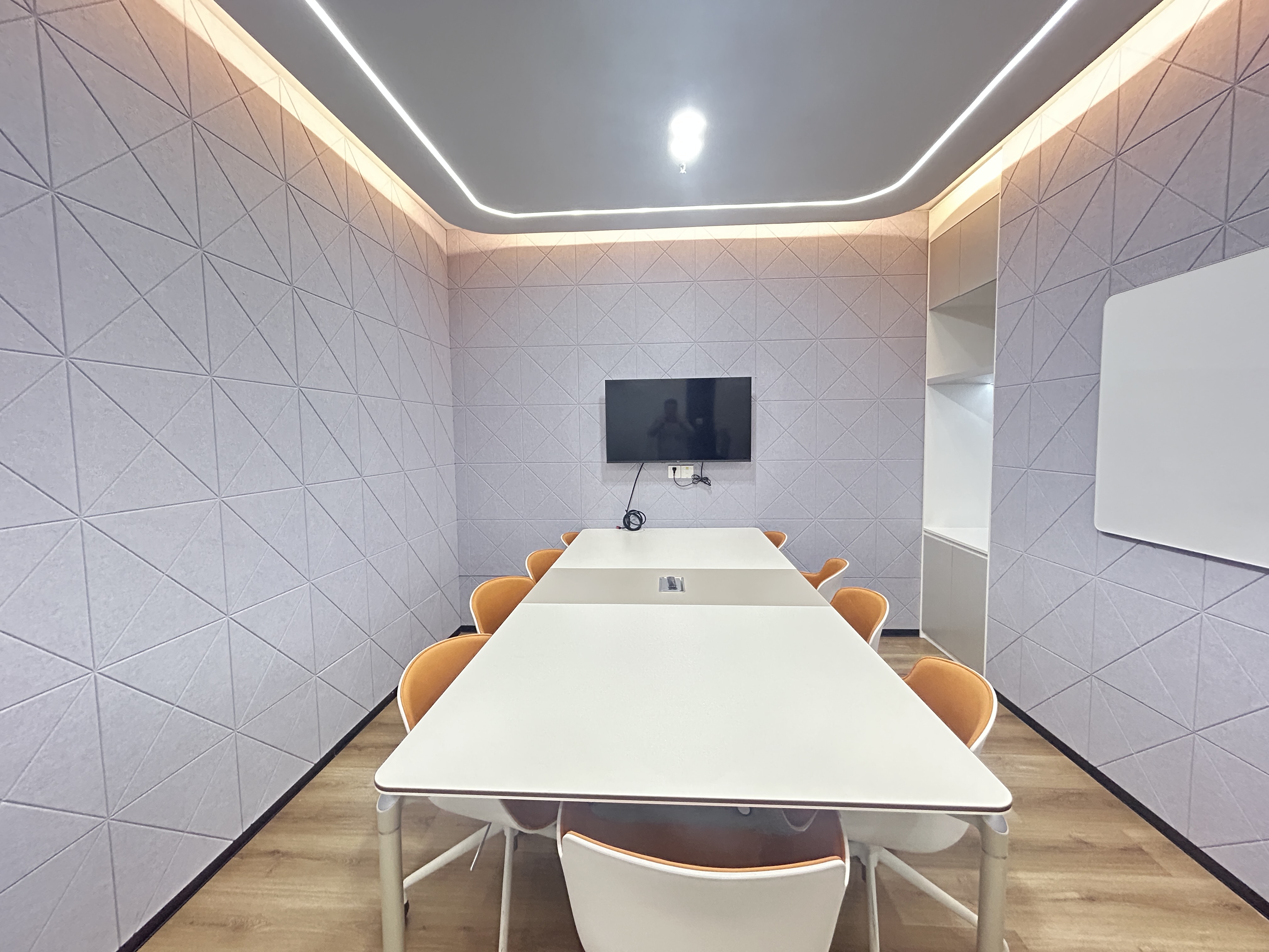 金虹桥龙湖虹桥天街240平米写字楼出租