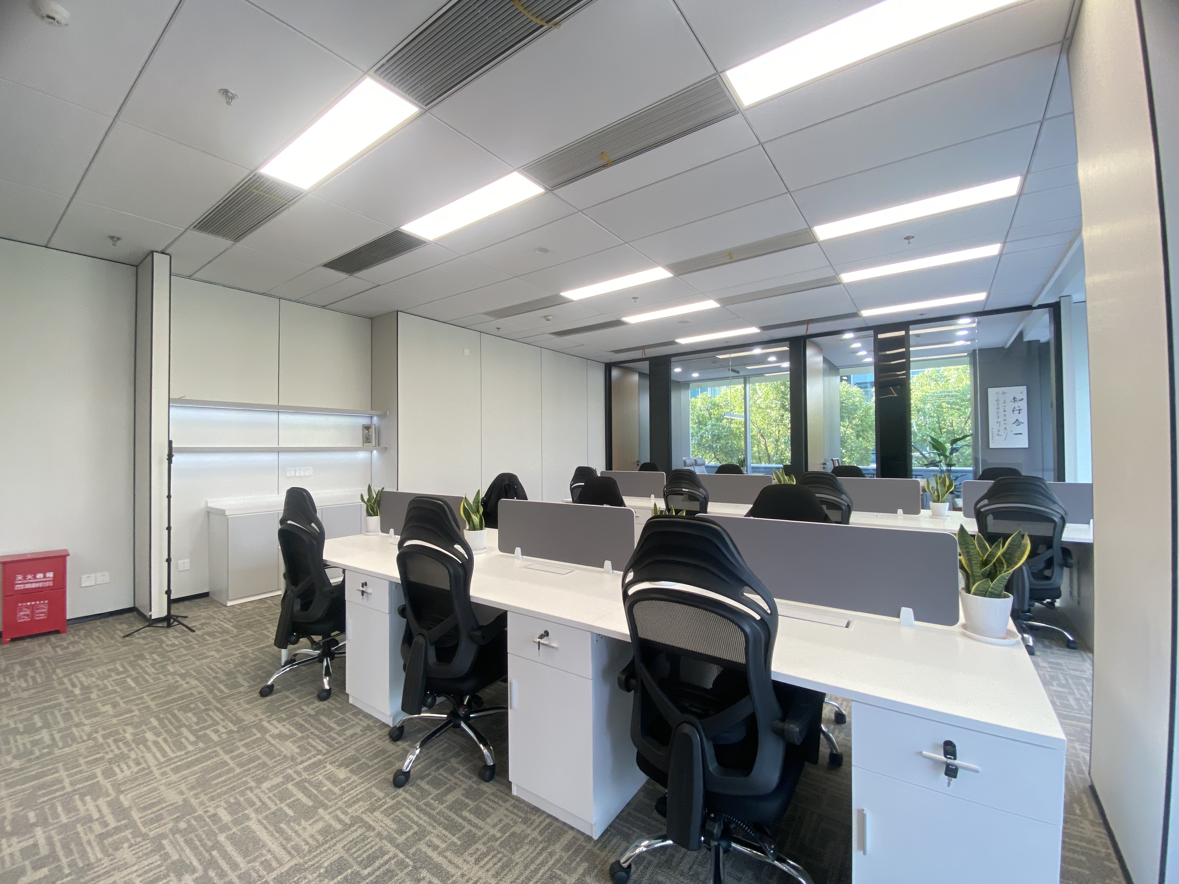 金虹桥龙湖虹桥天街300平米写字楼出租