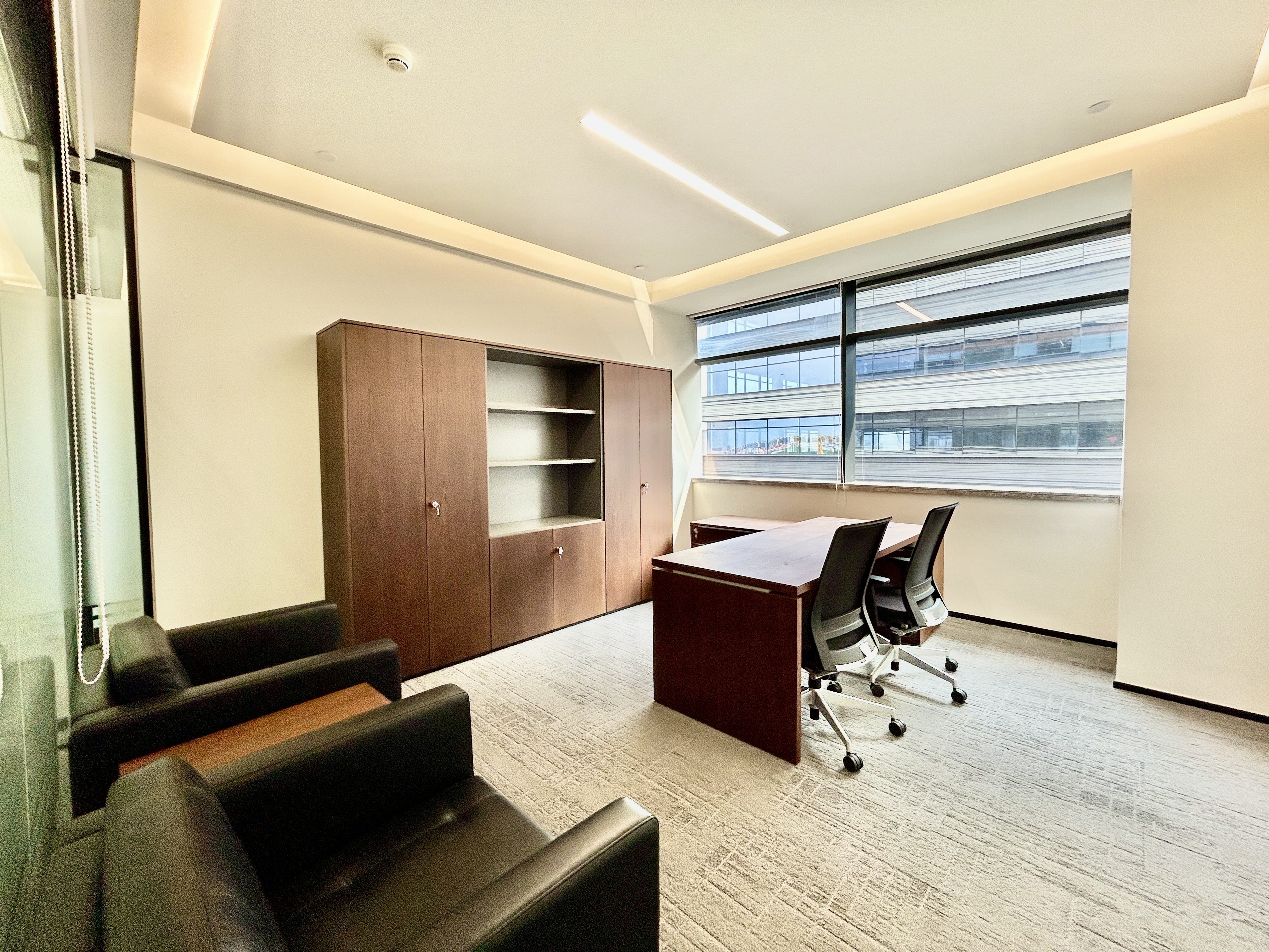 金虹桥龙湖虹桥天街600平米写字楼出租