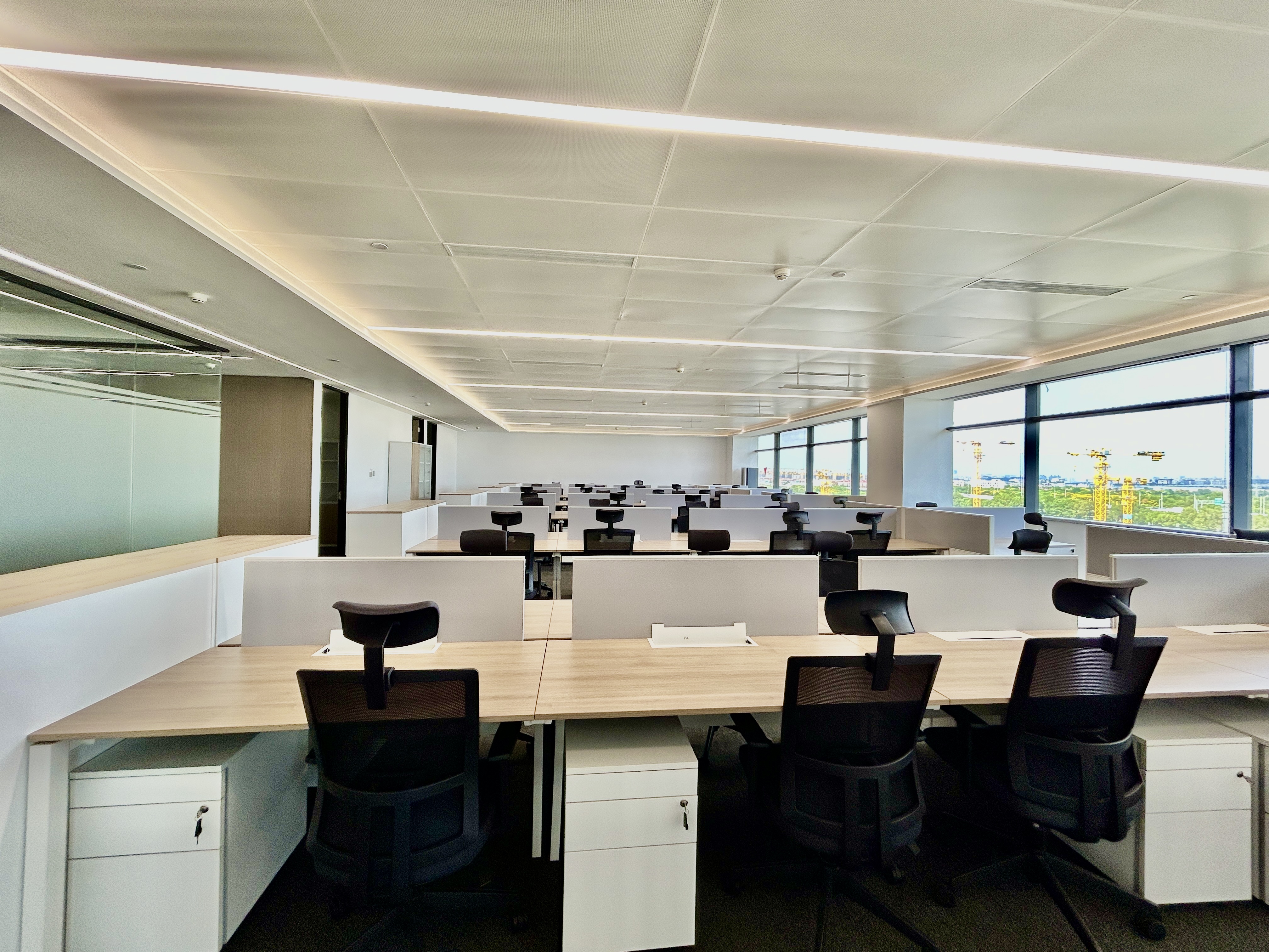 金虹桥龙湖虹桥天街600平米写字楼出租