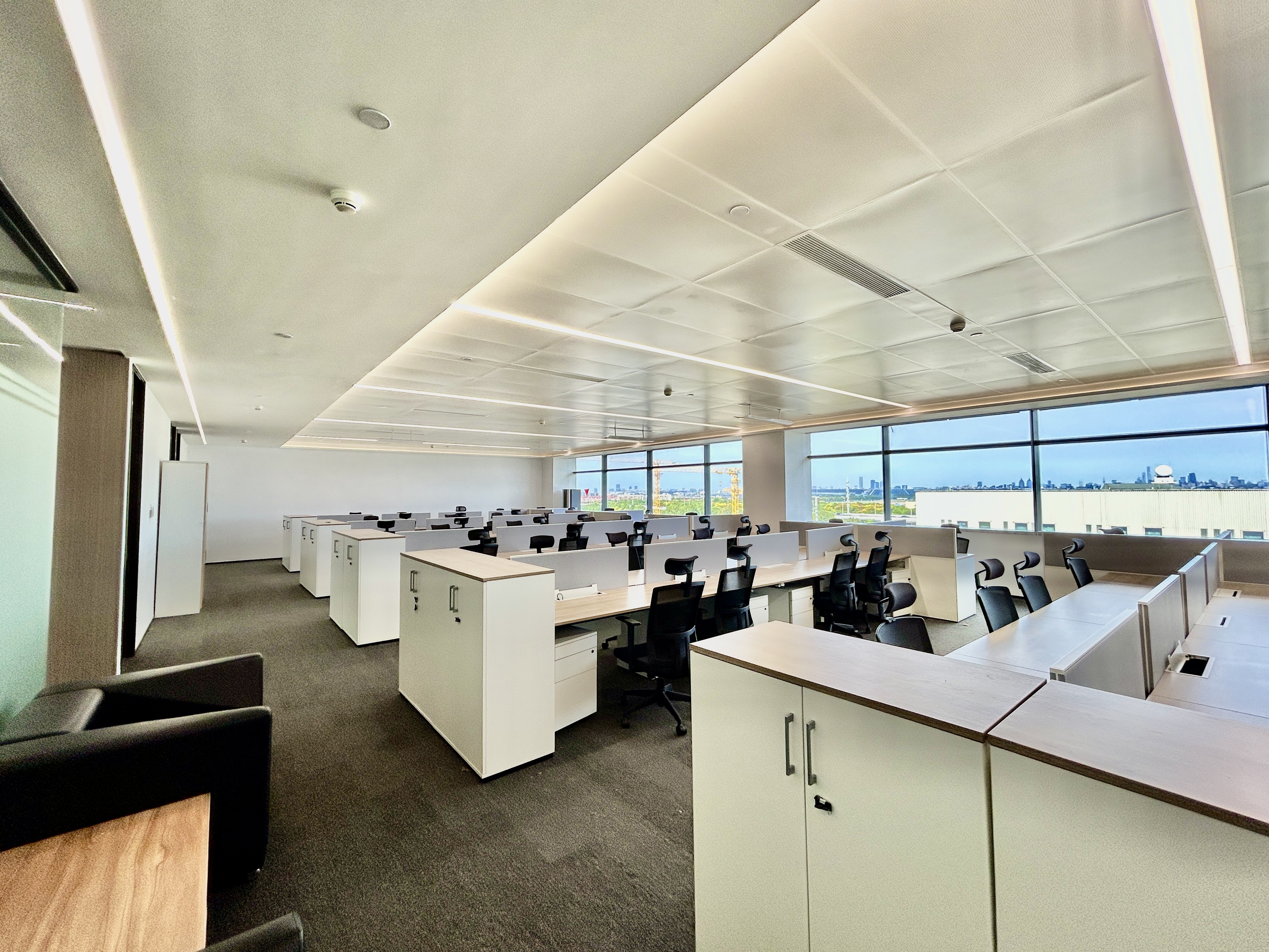 金虹桥龙湖虹桥天街800平米写字楼出租