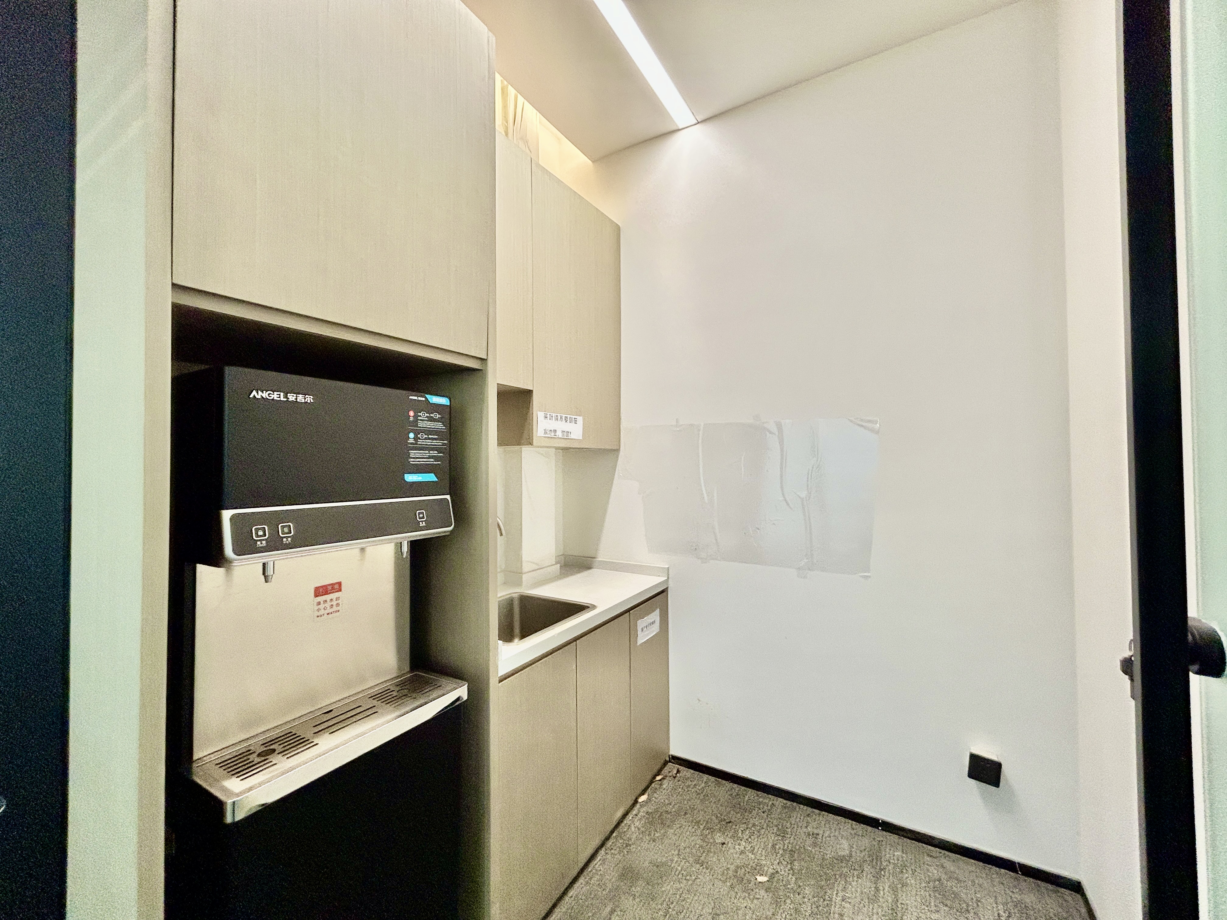 金虹桥龙湖虹桥天街800平米写字楼出租