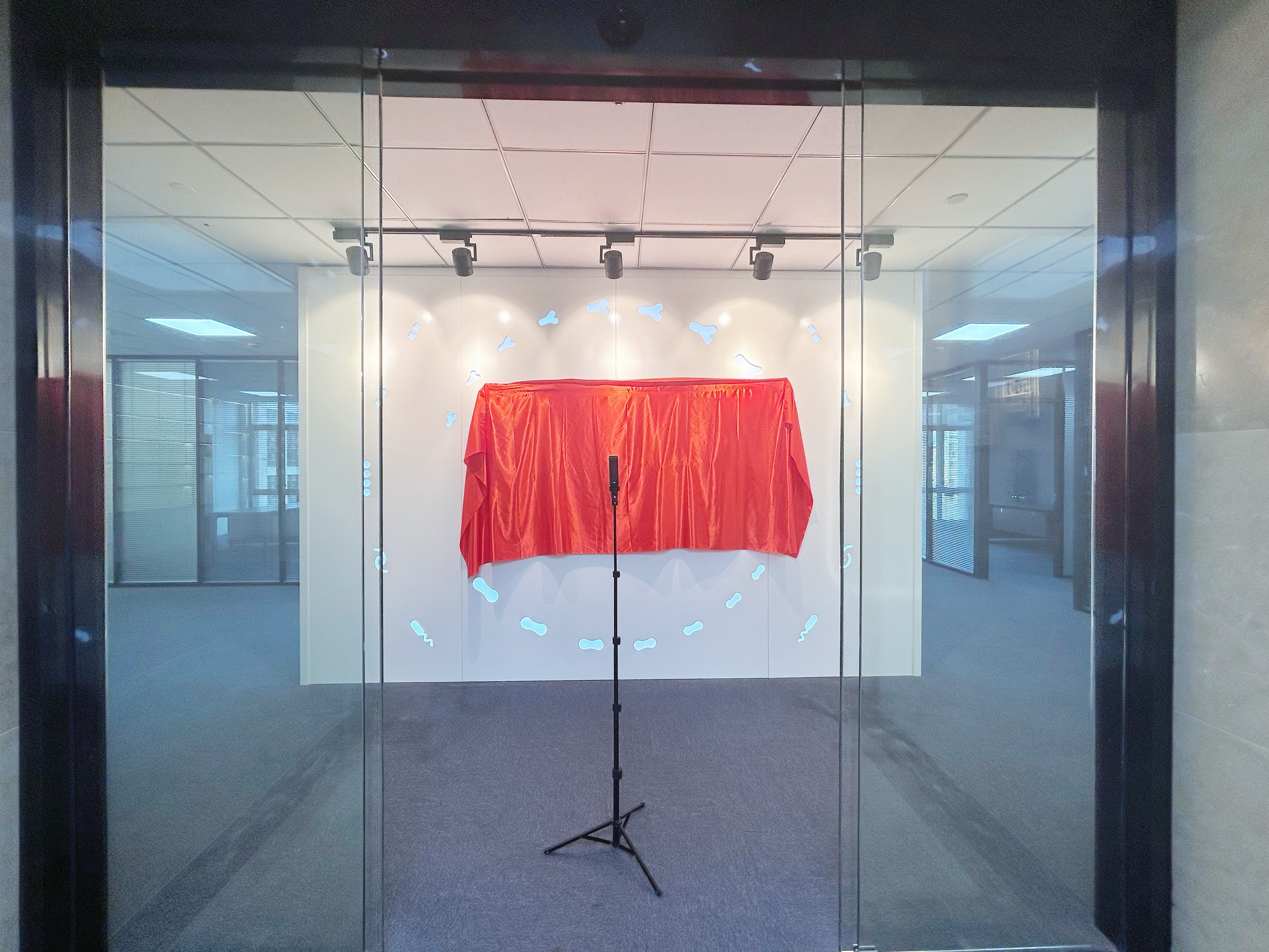 金虹桥龙湖虹桥天街260平米写字楼出租