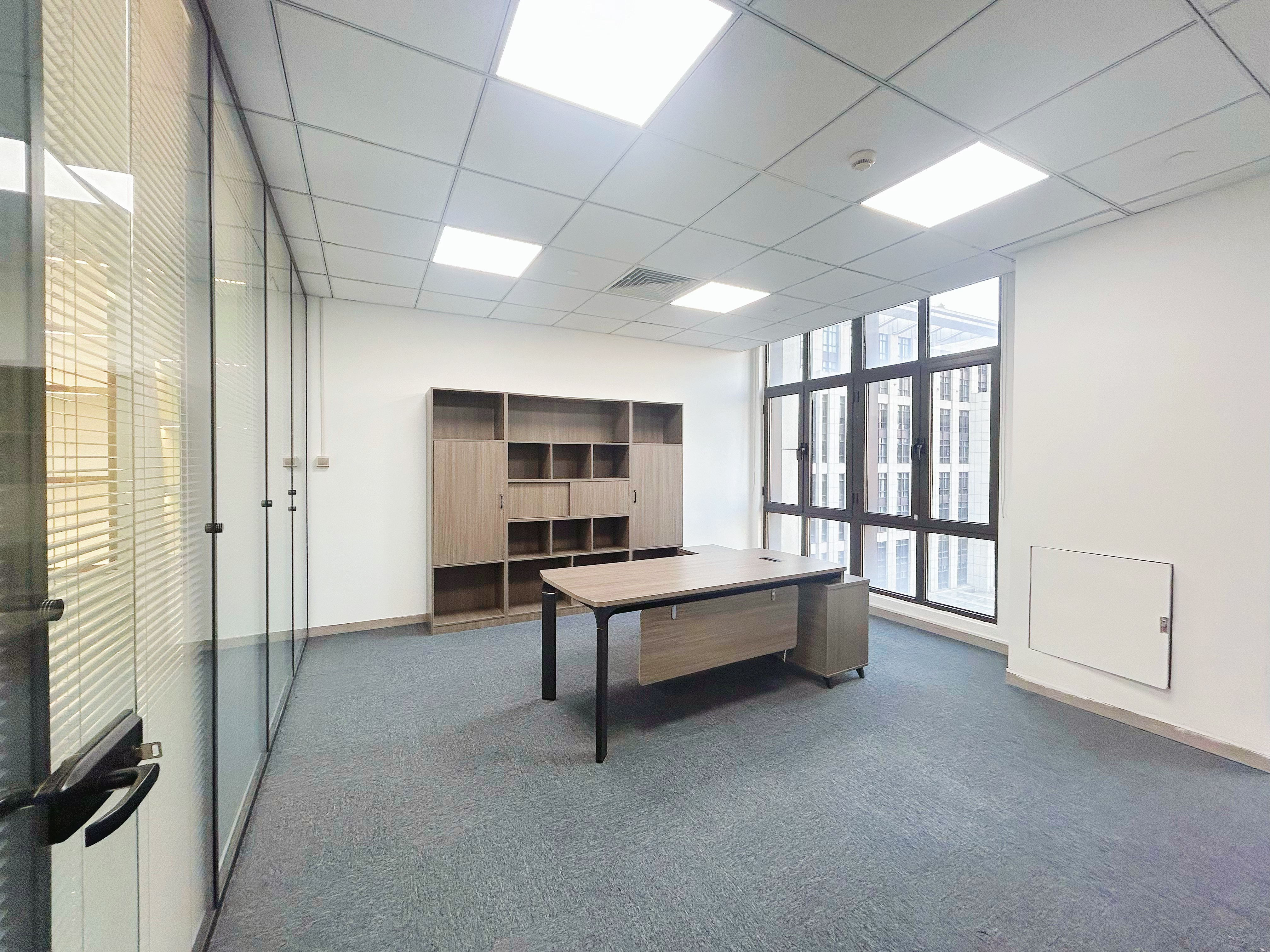 金虹桥龙湖虹桥天街260平米写字楼出租