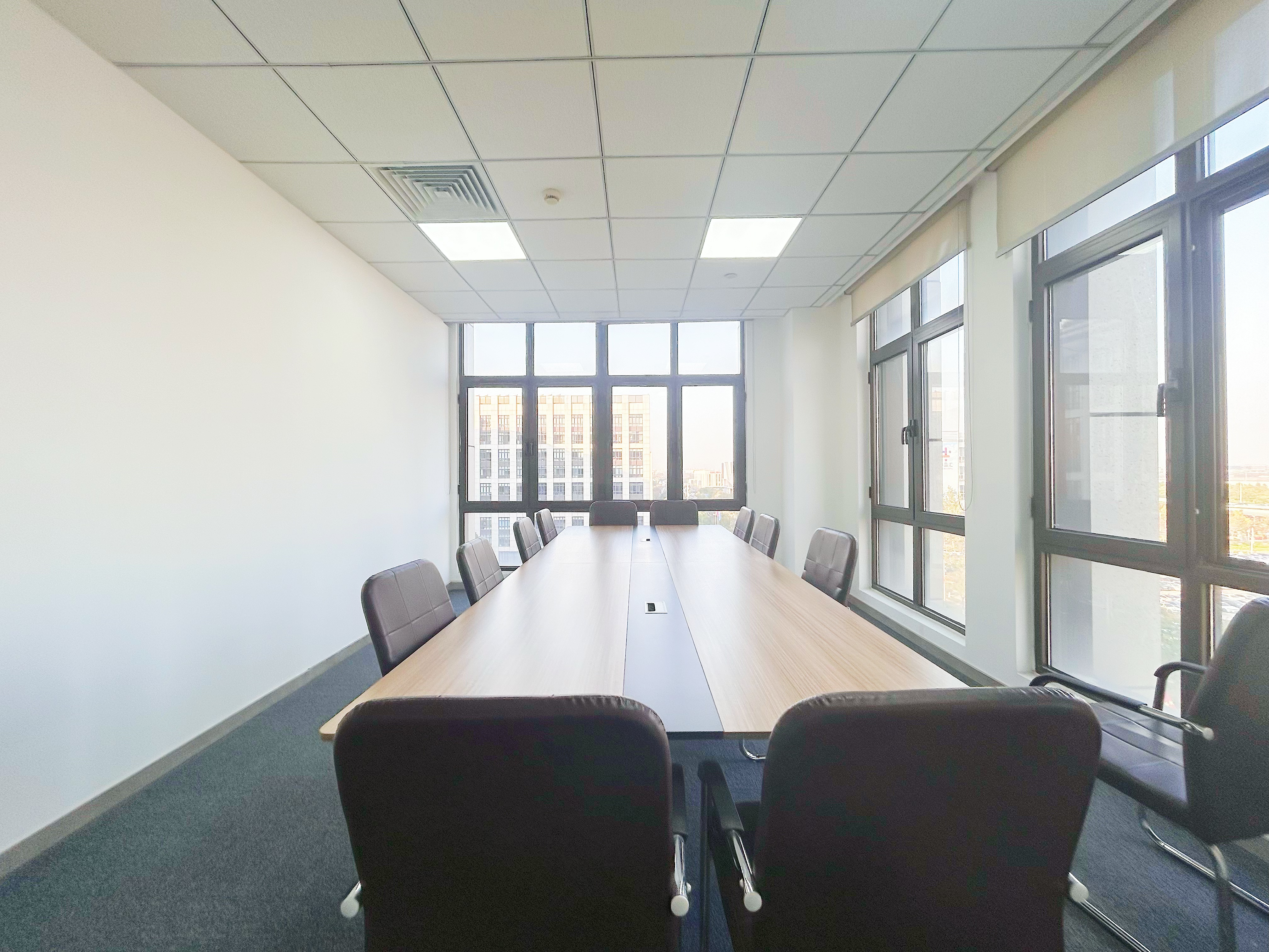 金虹桥龙湖虹桥天街260平米写字楼出租