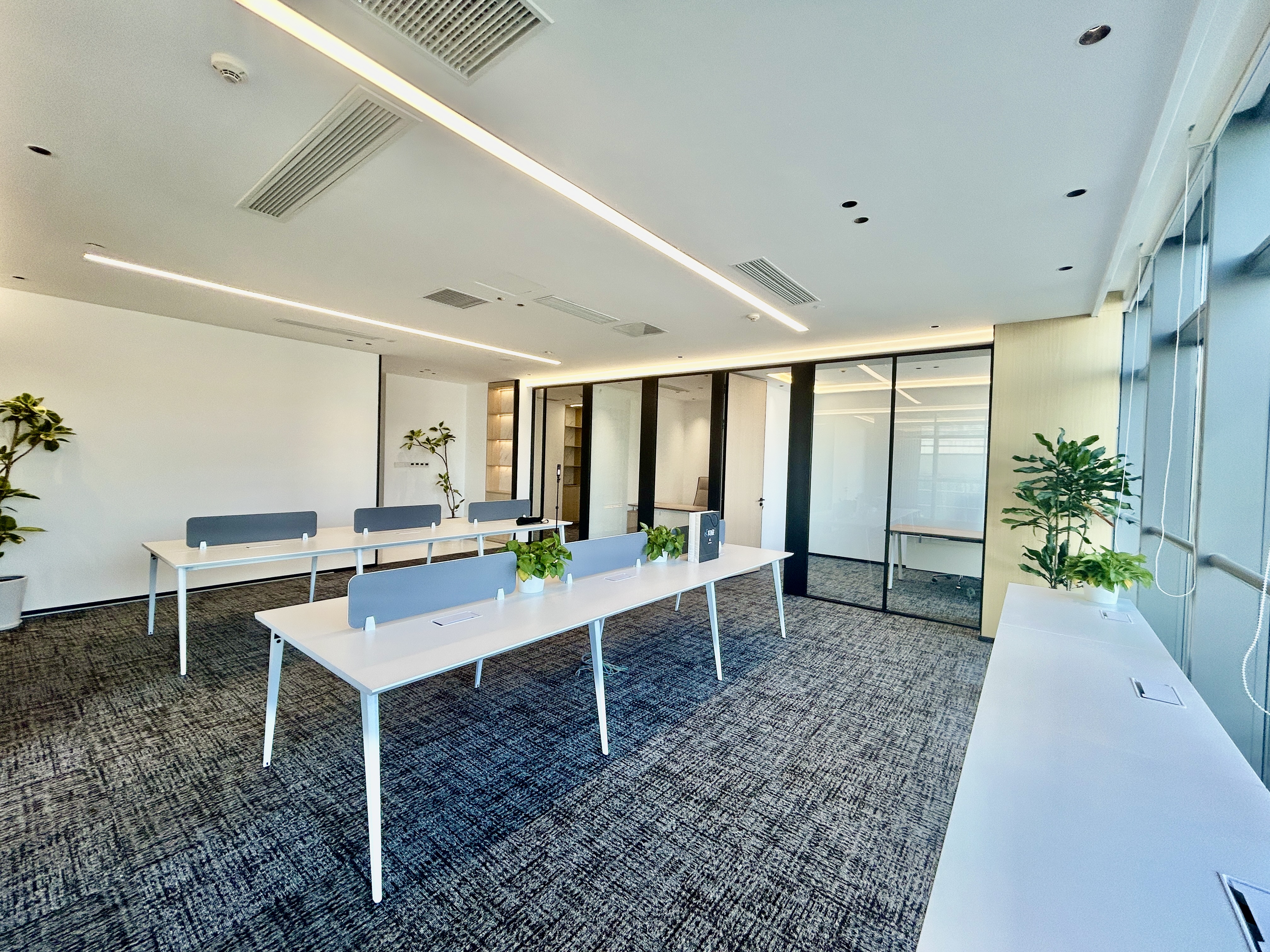 金虹桥龙湖虹桥天街500平米写字楼出租