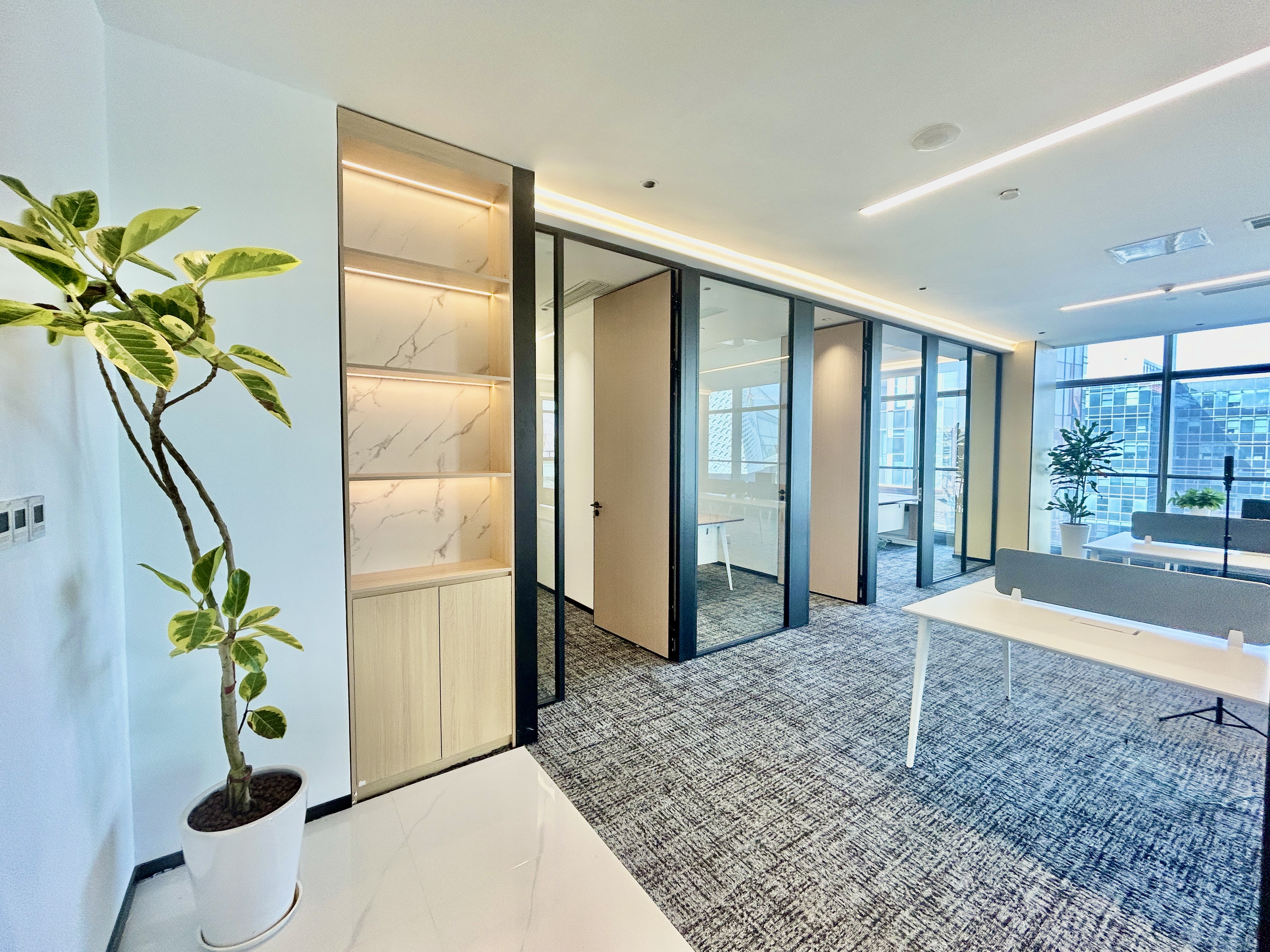 金虹桥龙湖虹桥天街500平米写字楼出租