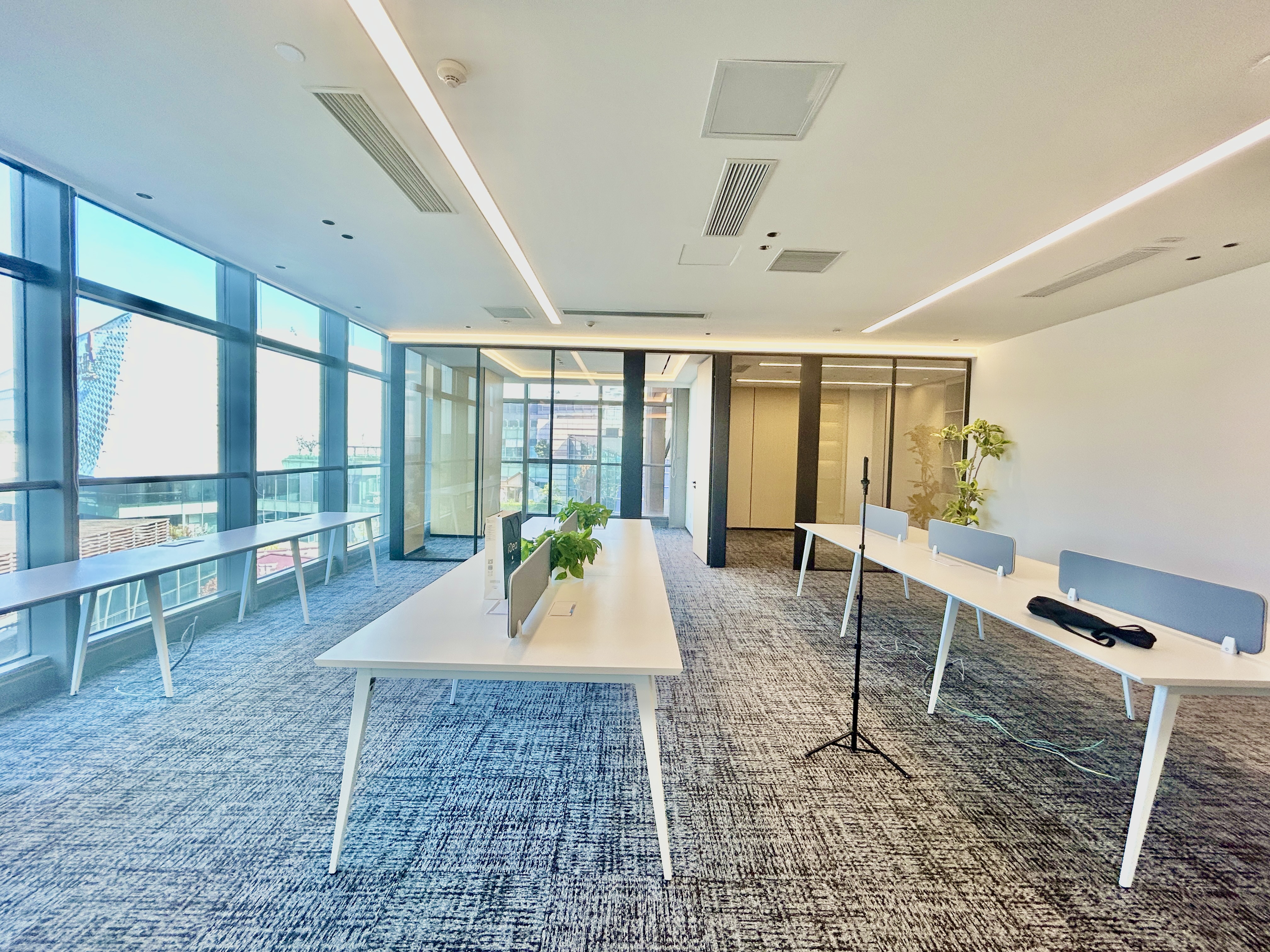 金虹桥龙湖虹桥天街500平米写字楼出租