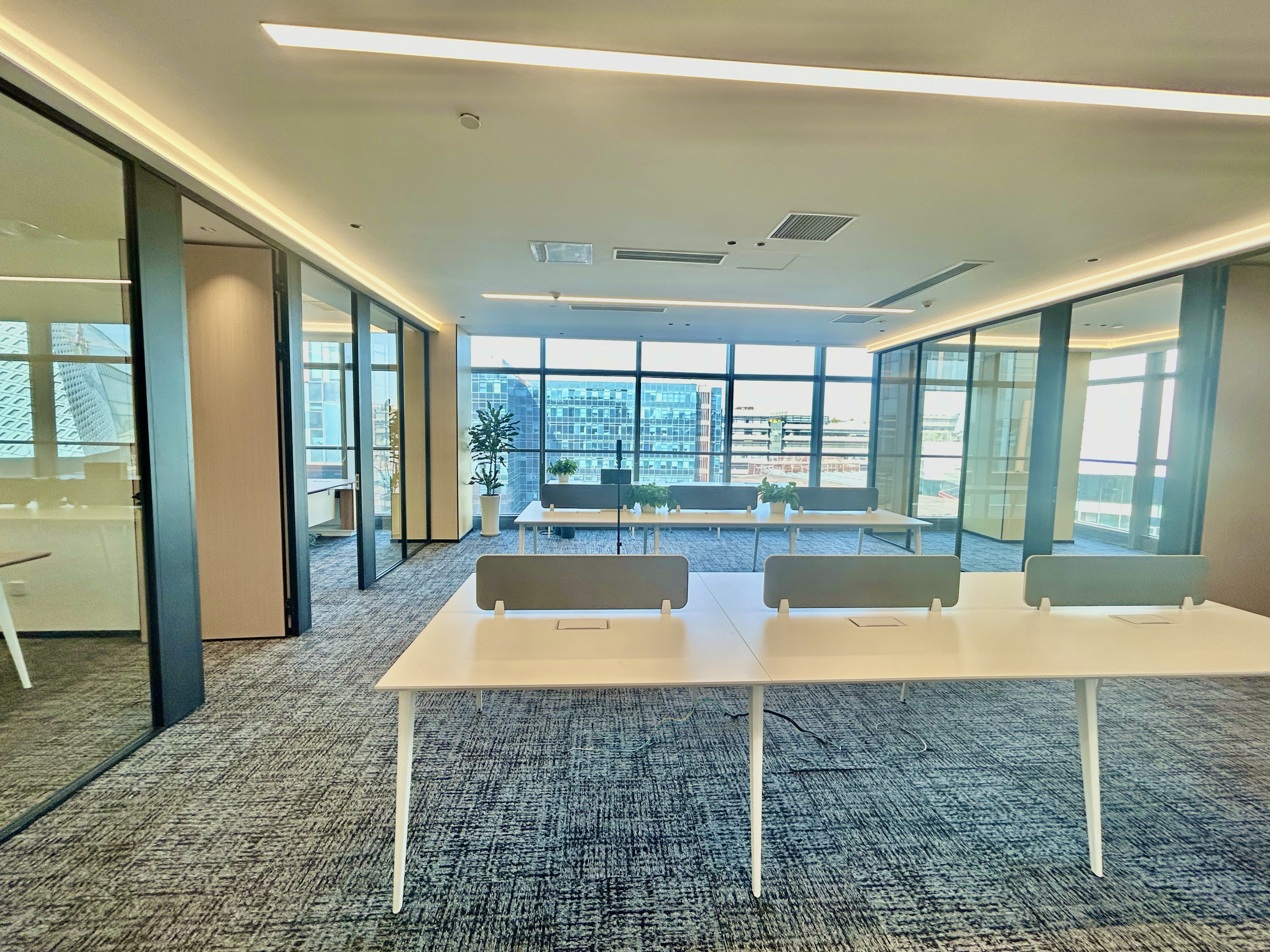 金虹桥龙湖虹桥天街500平米写字楼出租