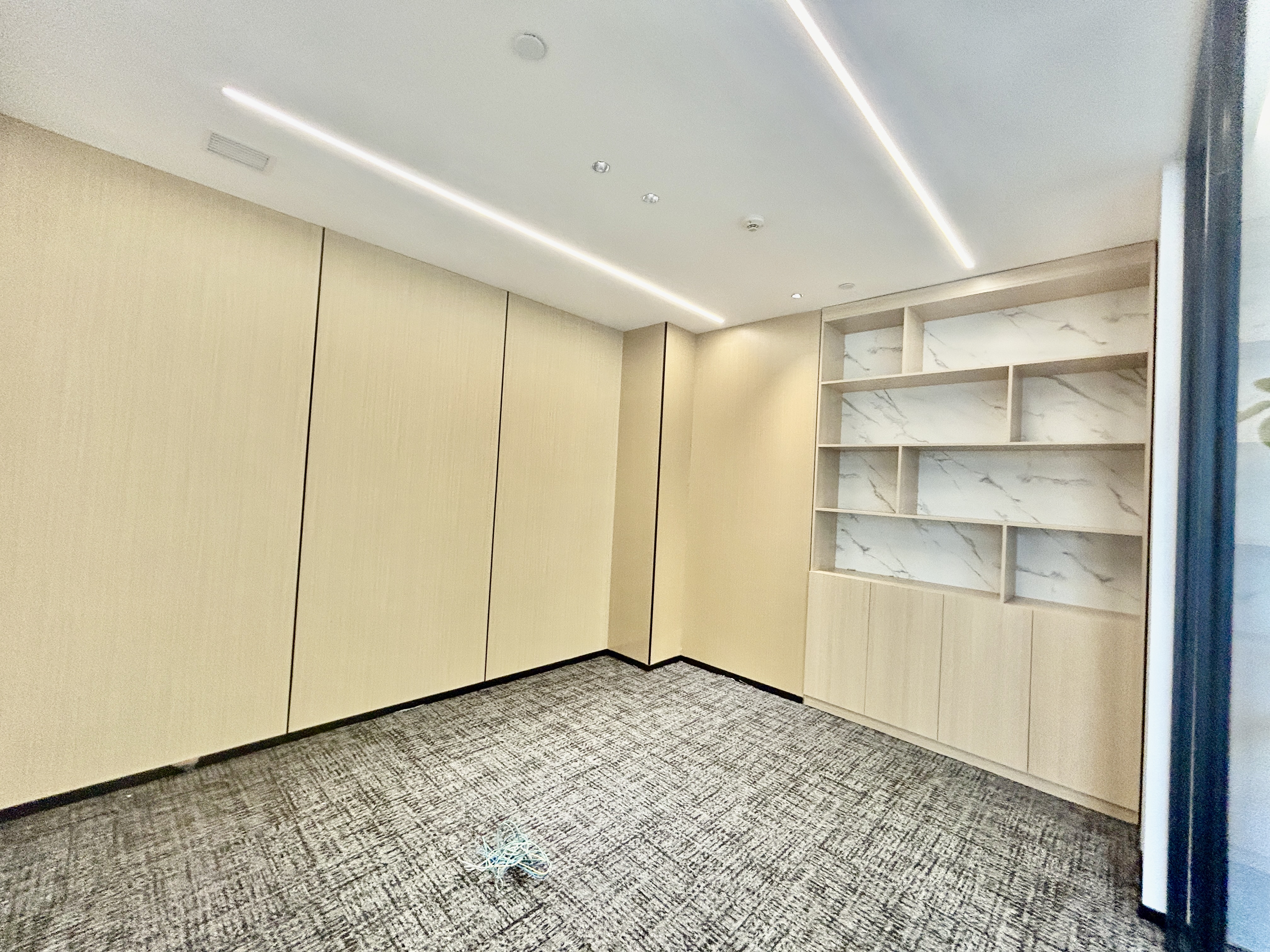 金虹桥龙湖虹桥天街500平米写字楼出租