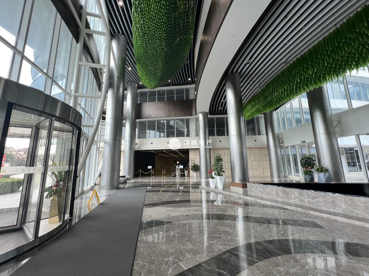 徐泾虹桥世界中心179平米写字楼出租