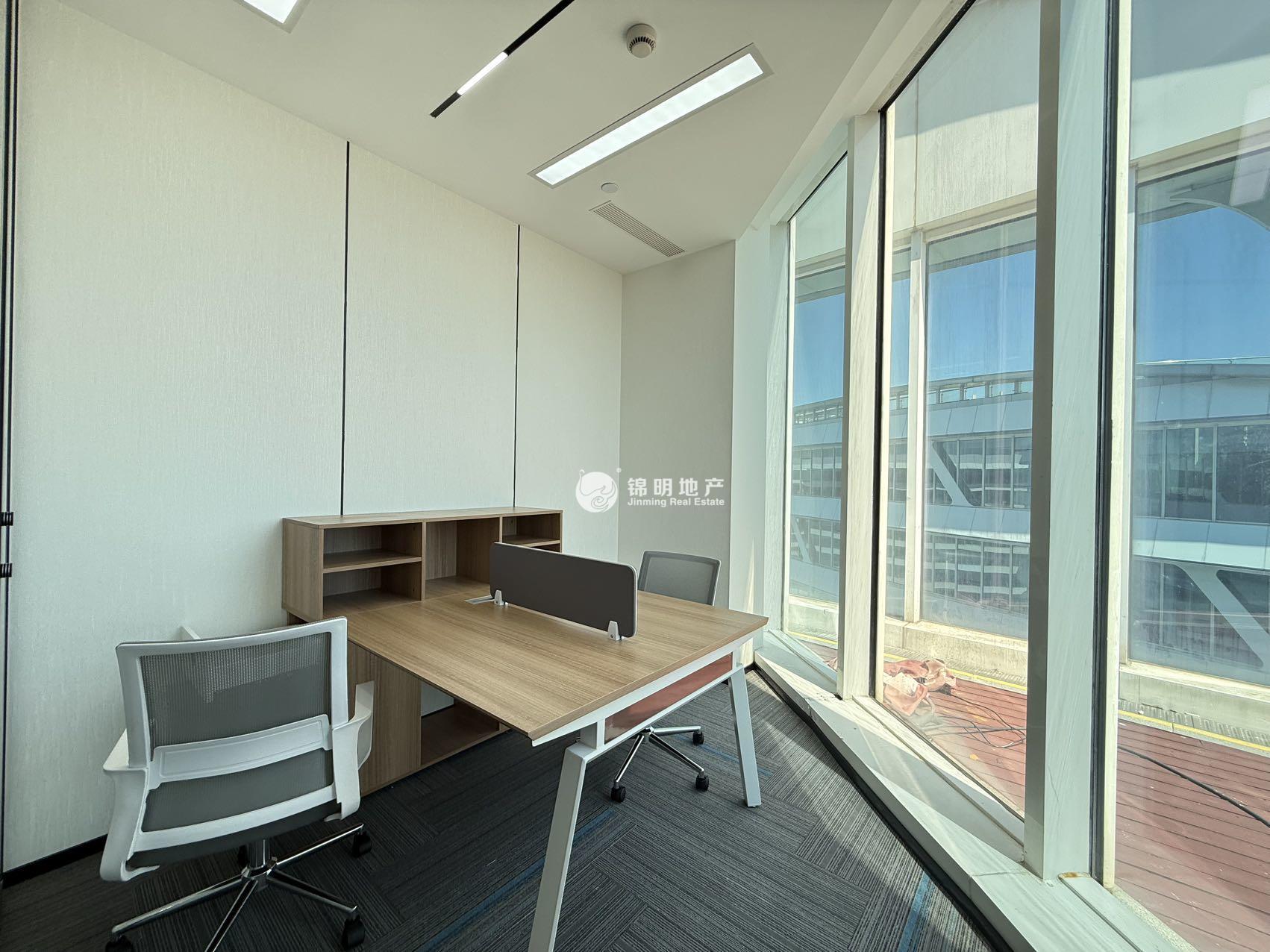 徐泾虹桥世界中心238平米写字楼出租