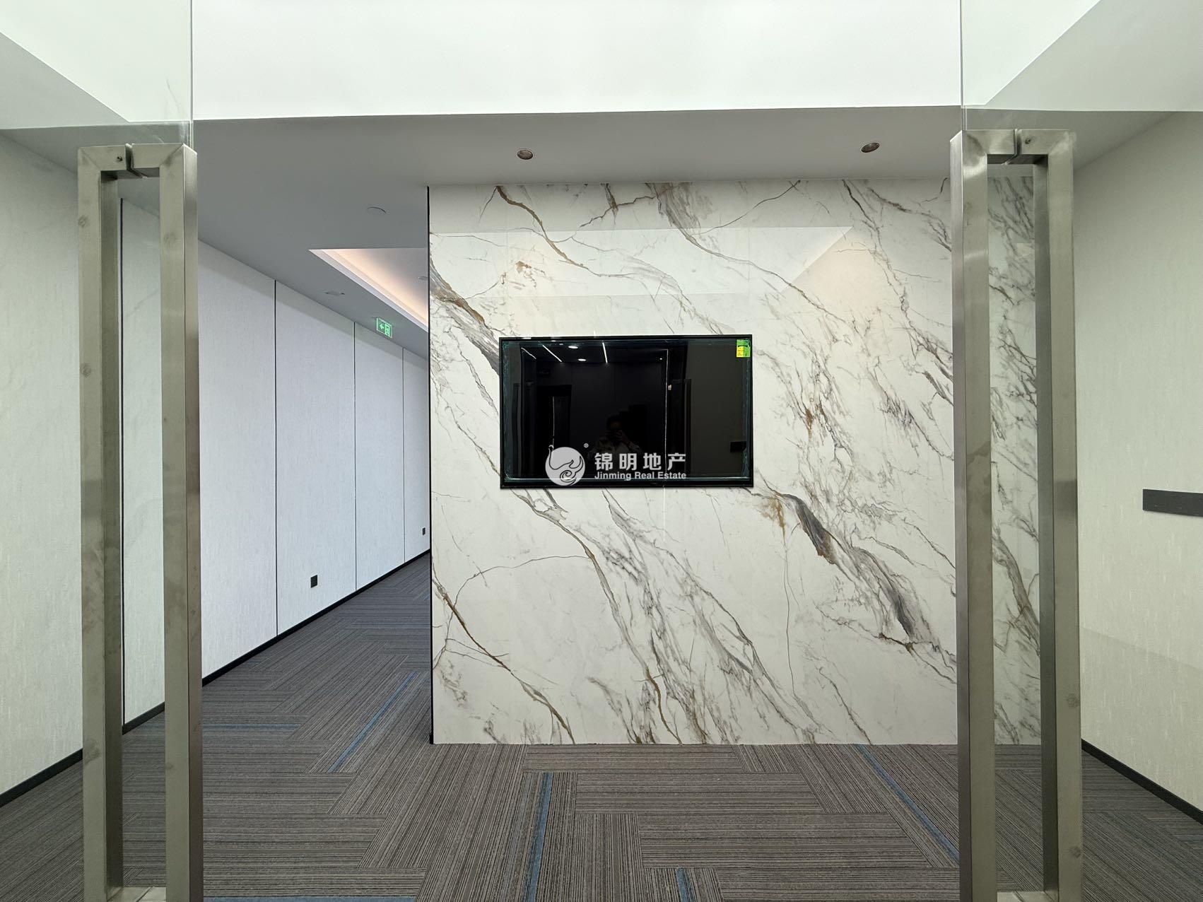 徐泾虹桥世界中心238平米写字楼出租