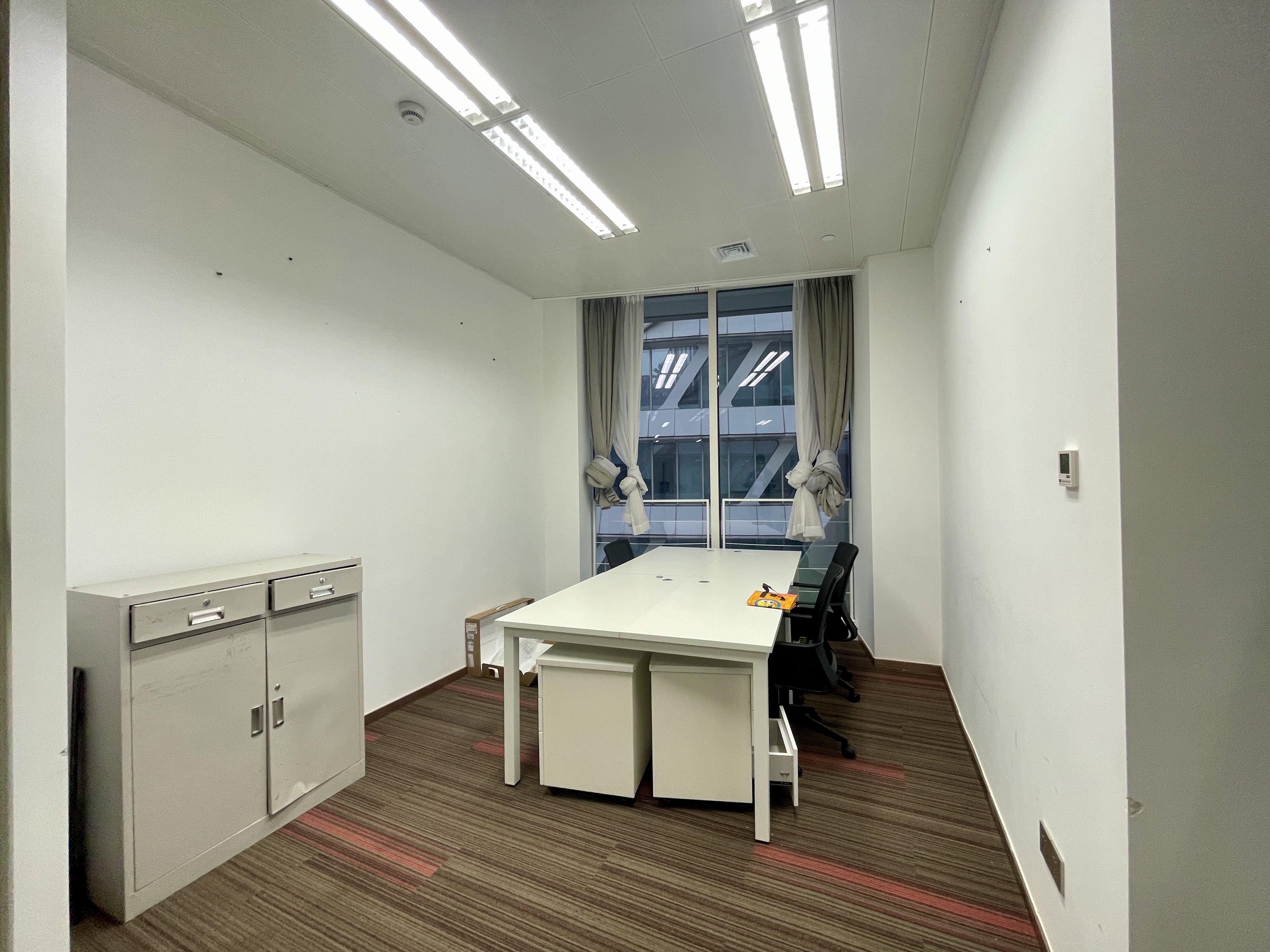 徐泾虹桥世界中心723平米写字楼出租