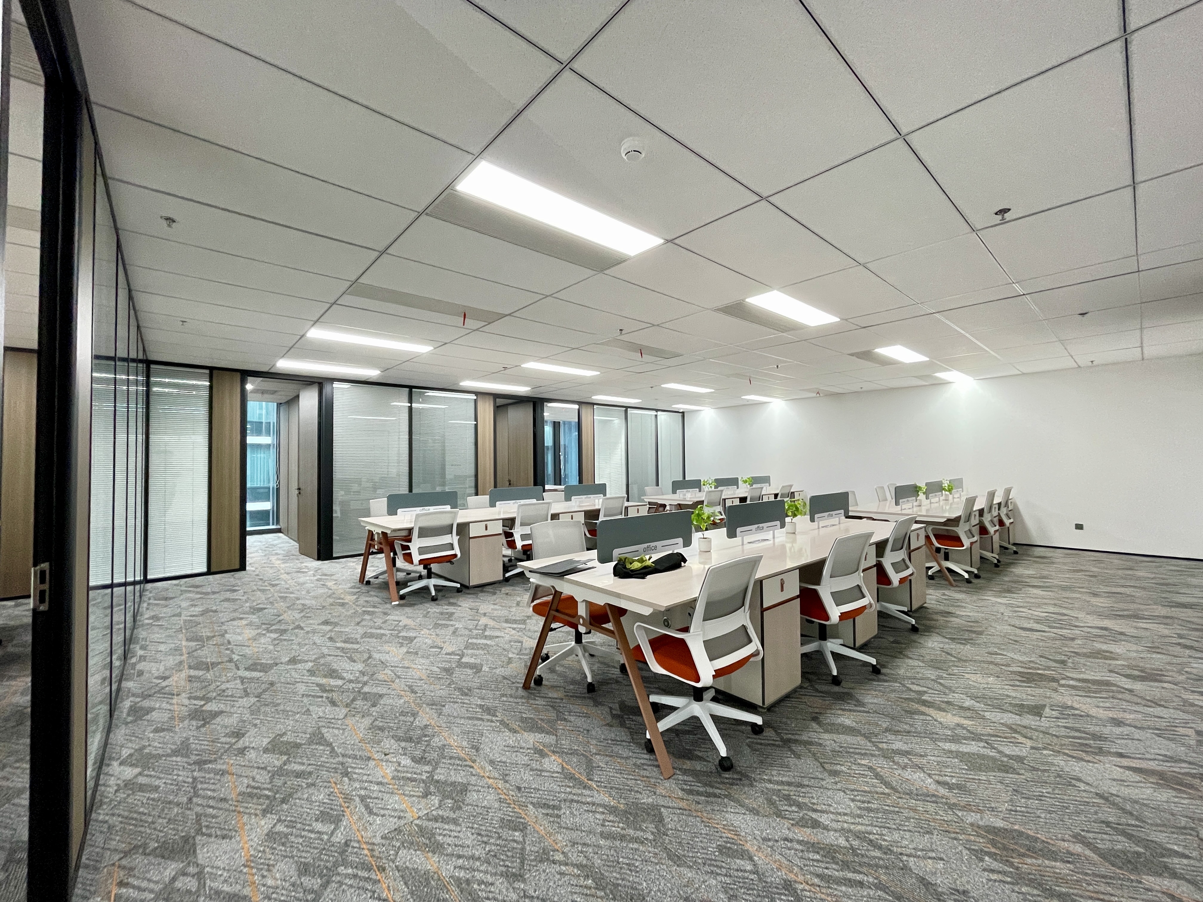 徐泾虹桥时代广场312平米写字楼出租