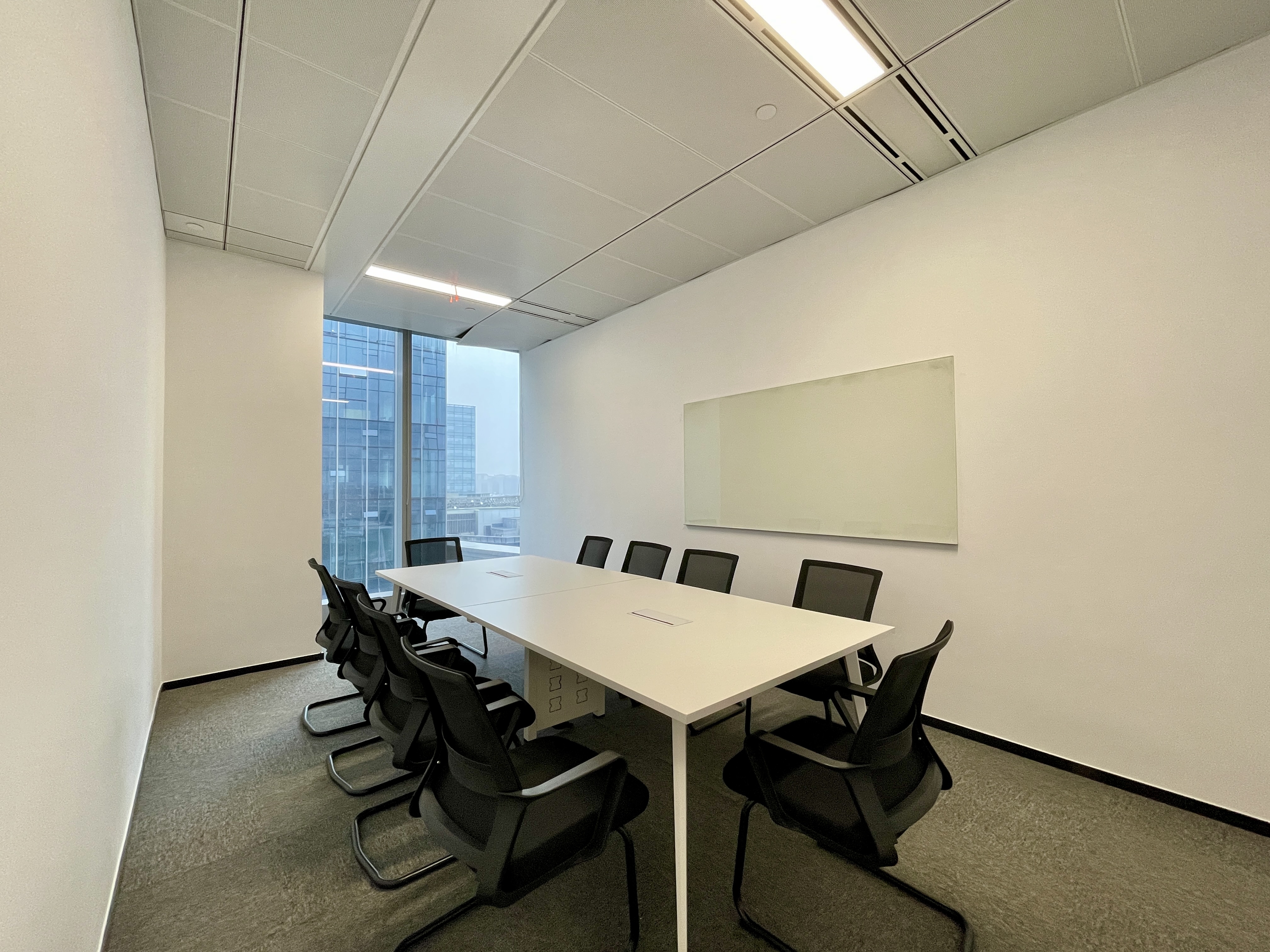 徐泾首位SHOWAY174平米写字楼出租