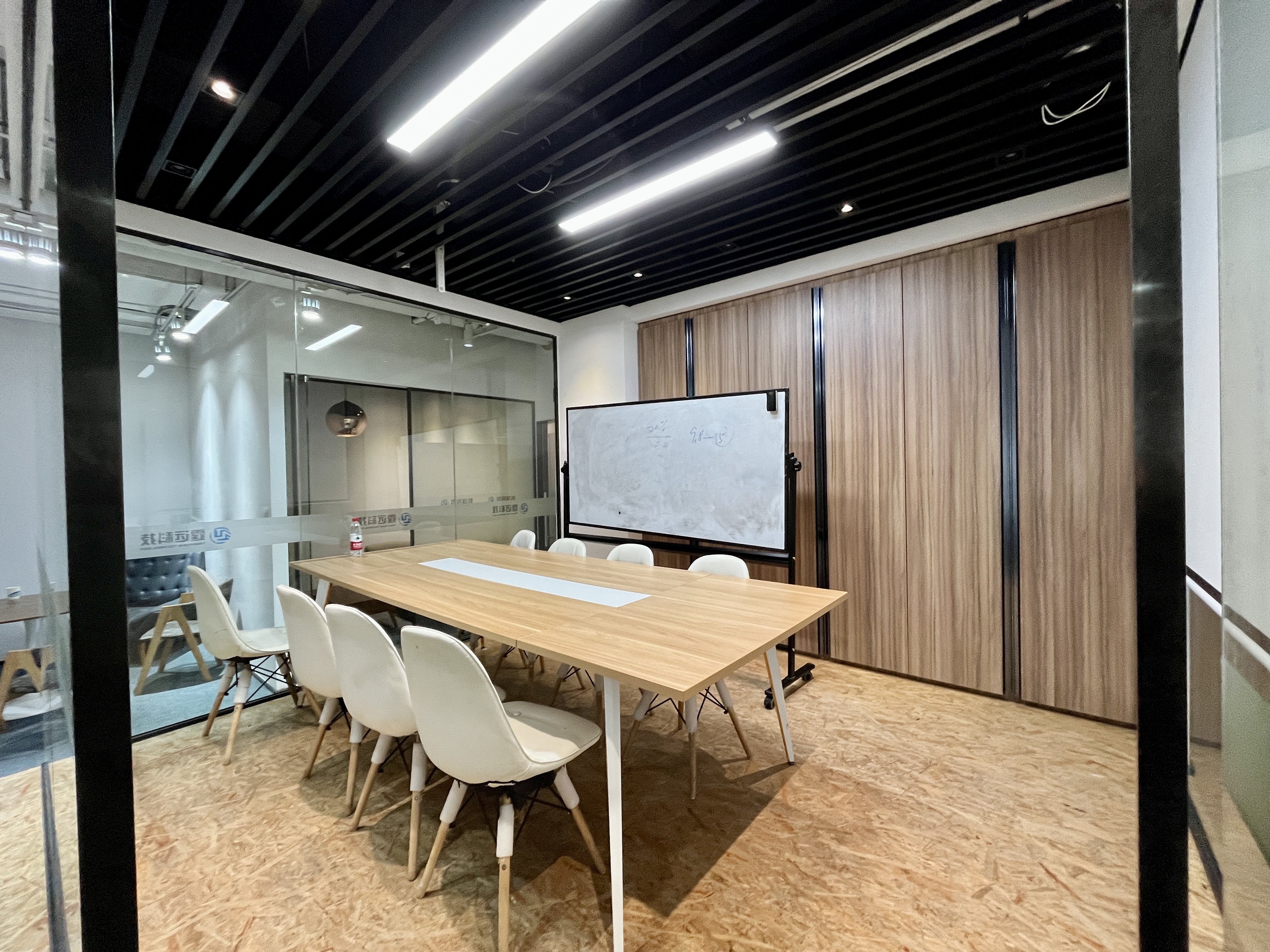 金虹桥龙湖虹桥天街182平米写字楼出租