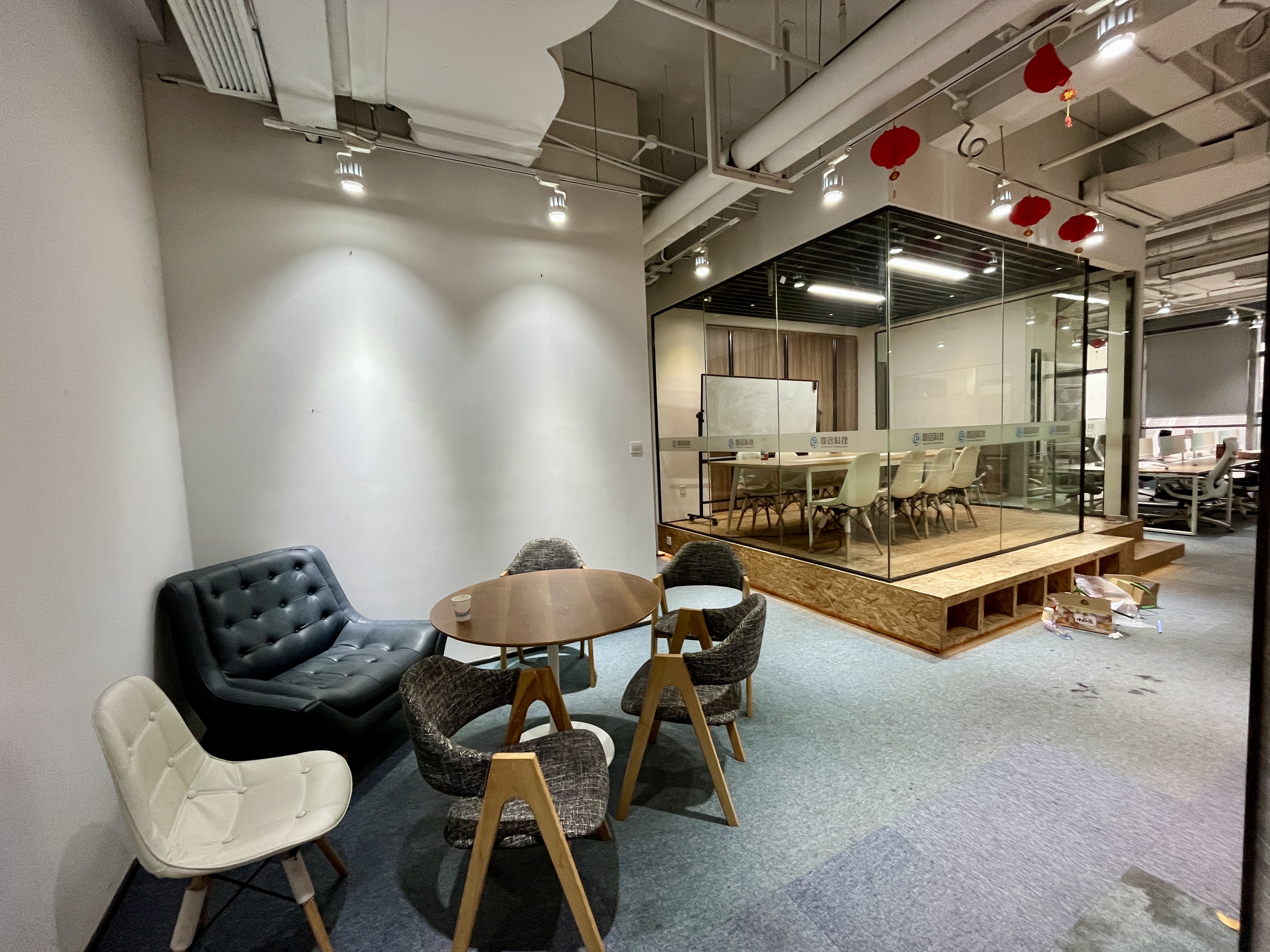 金虹桥龙湖虹桥天街182平米写字楼出租