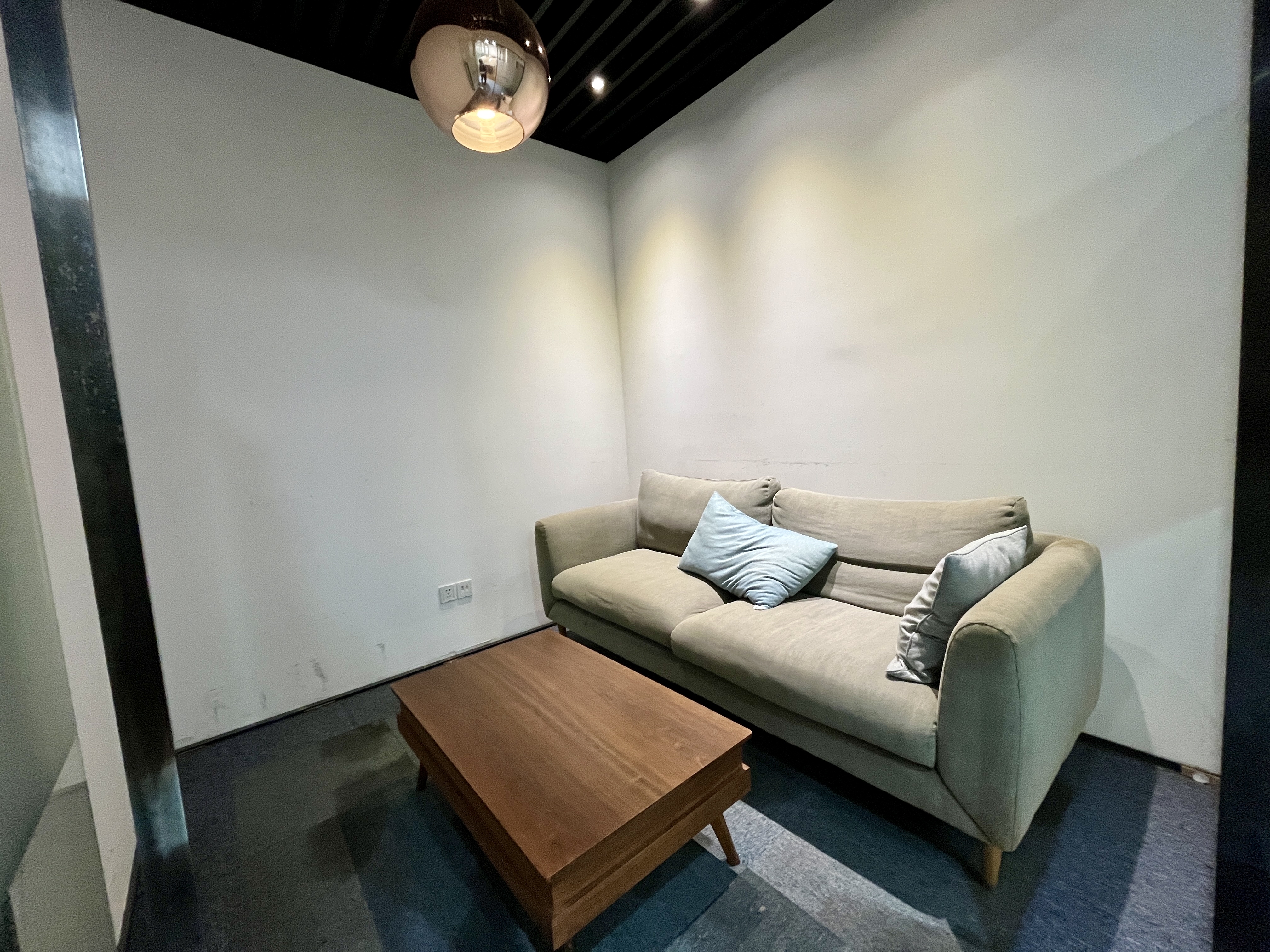 金虹桥龙湖虹桥天街182平米写字楼出租