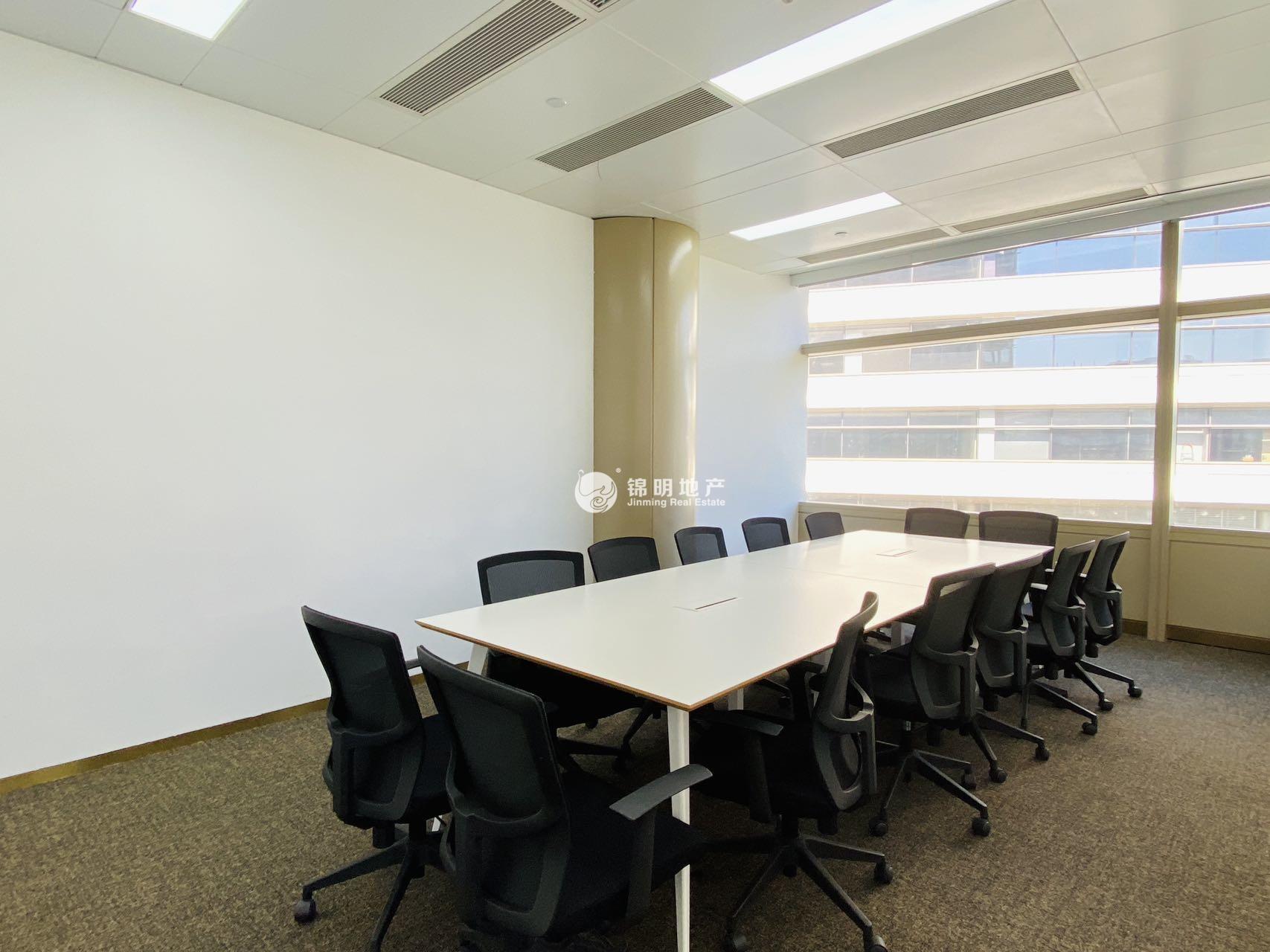 虹桥虹桥万通中心327平米写字楼出租