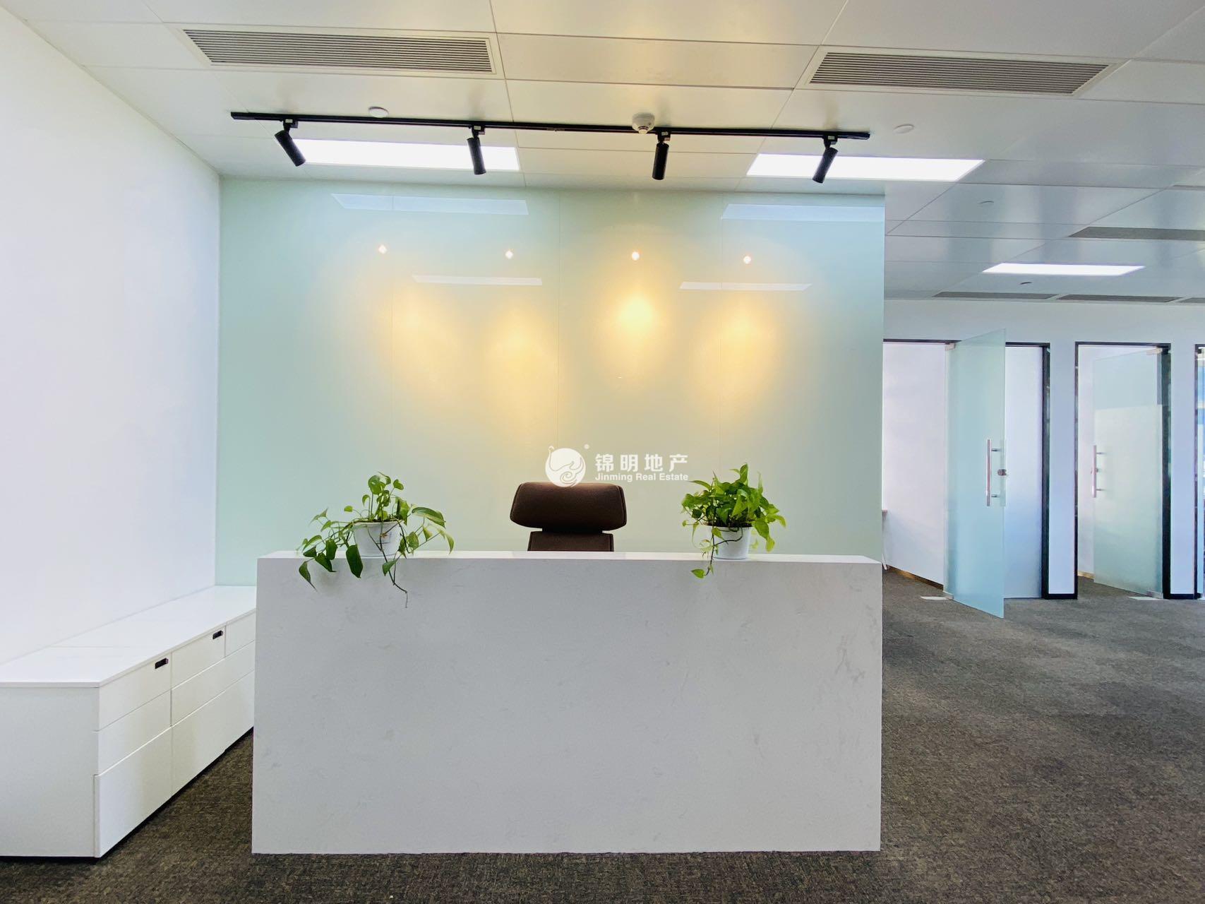 虹桥虹桥万通中心327平米写字楼出租